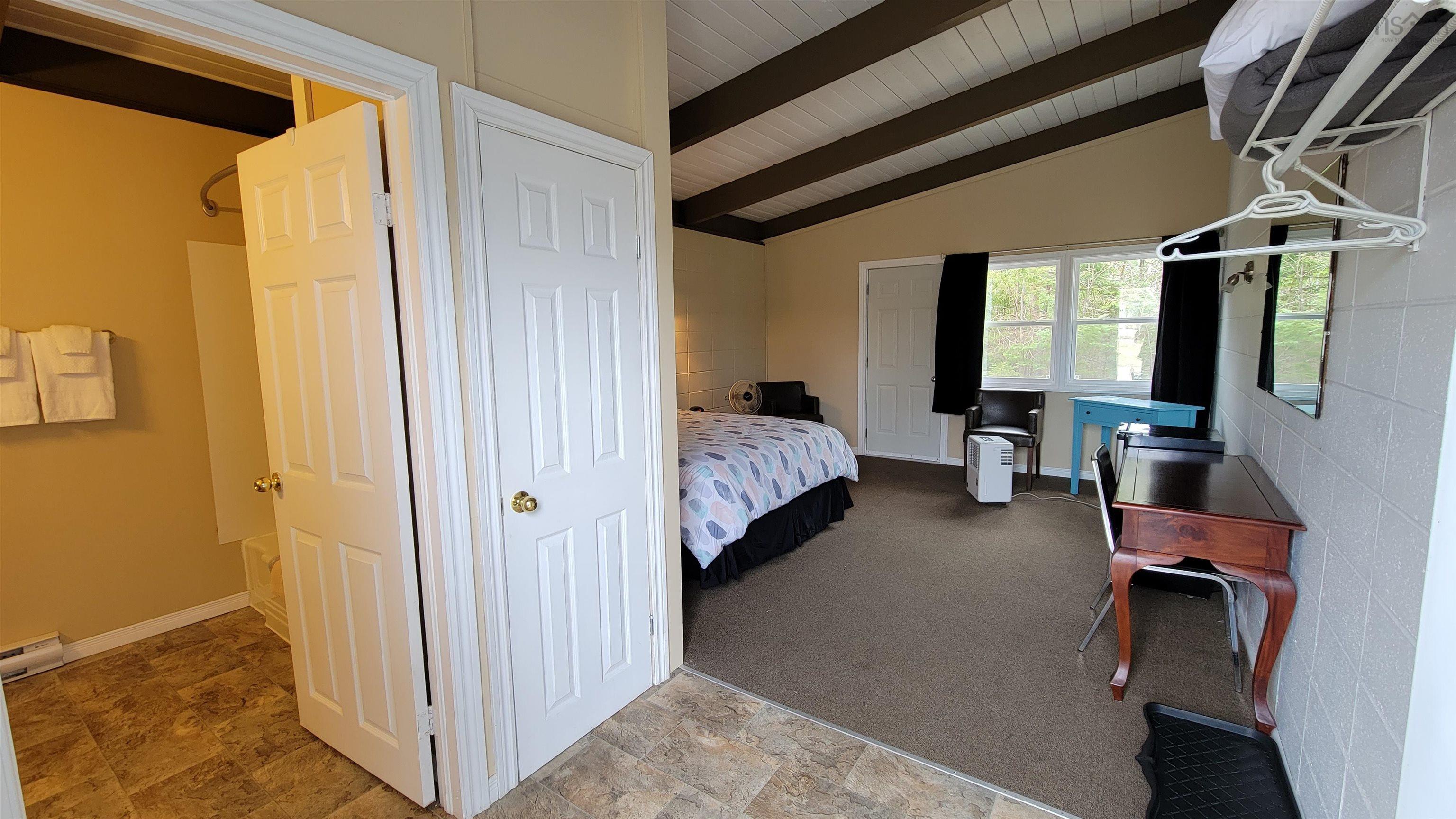 $1,699,500.00: 3457 Highway 3, Brooklyn