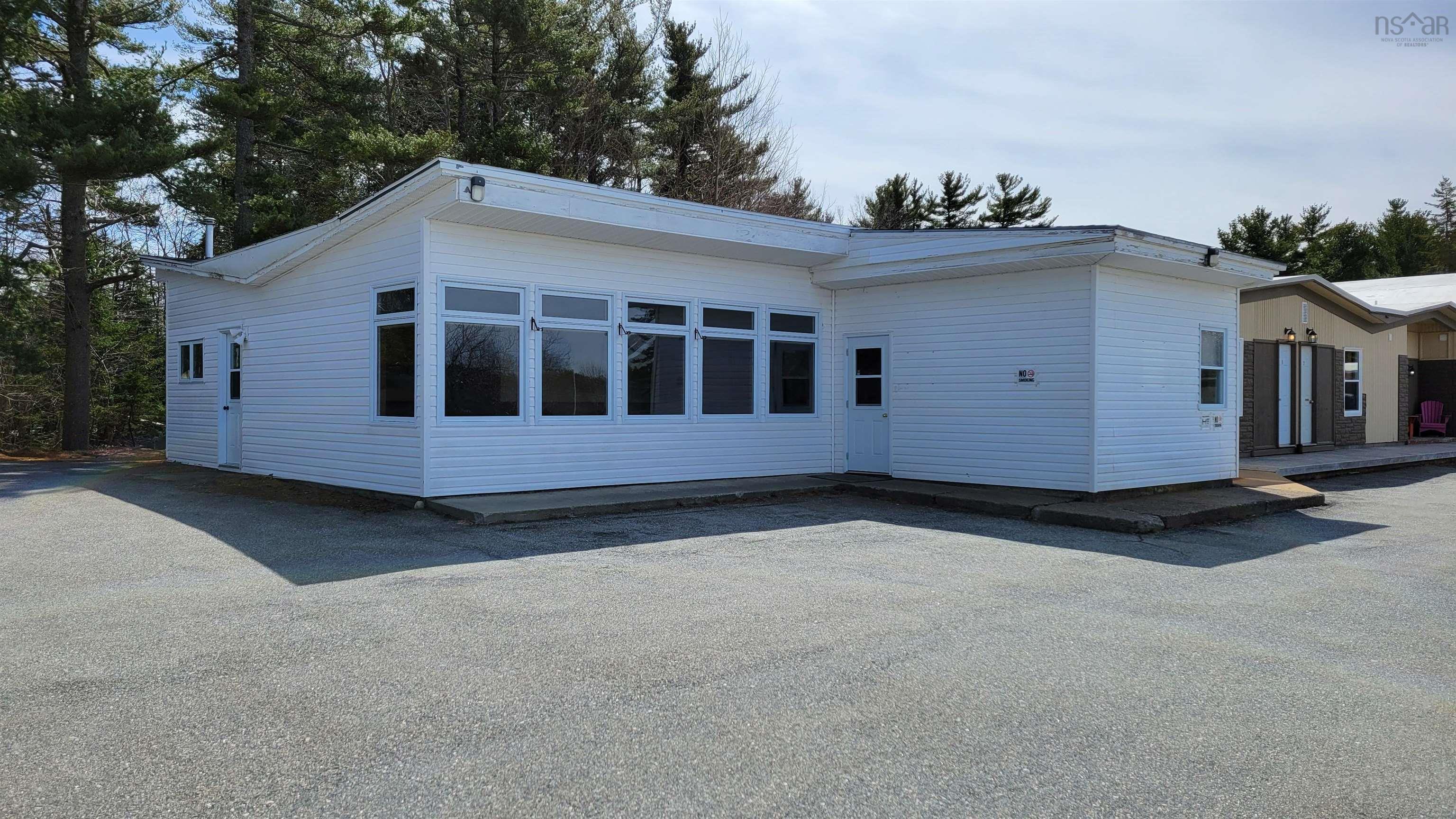 $1,699,500.00: 3457 Highway 3, Brooklyn