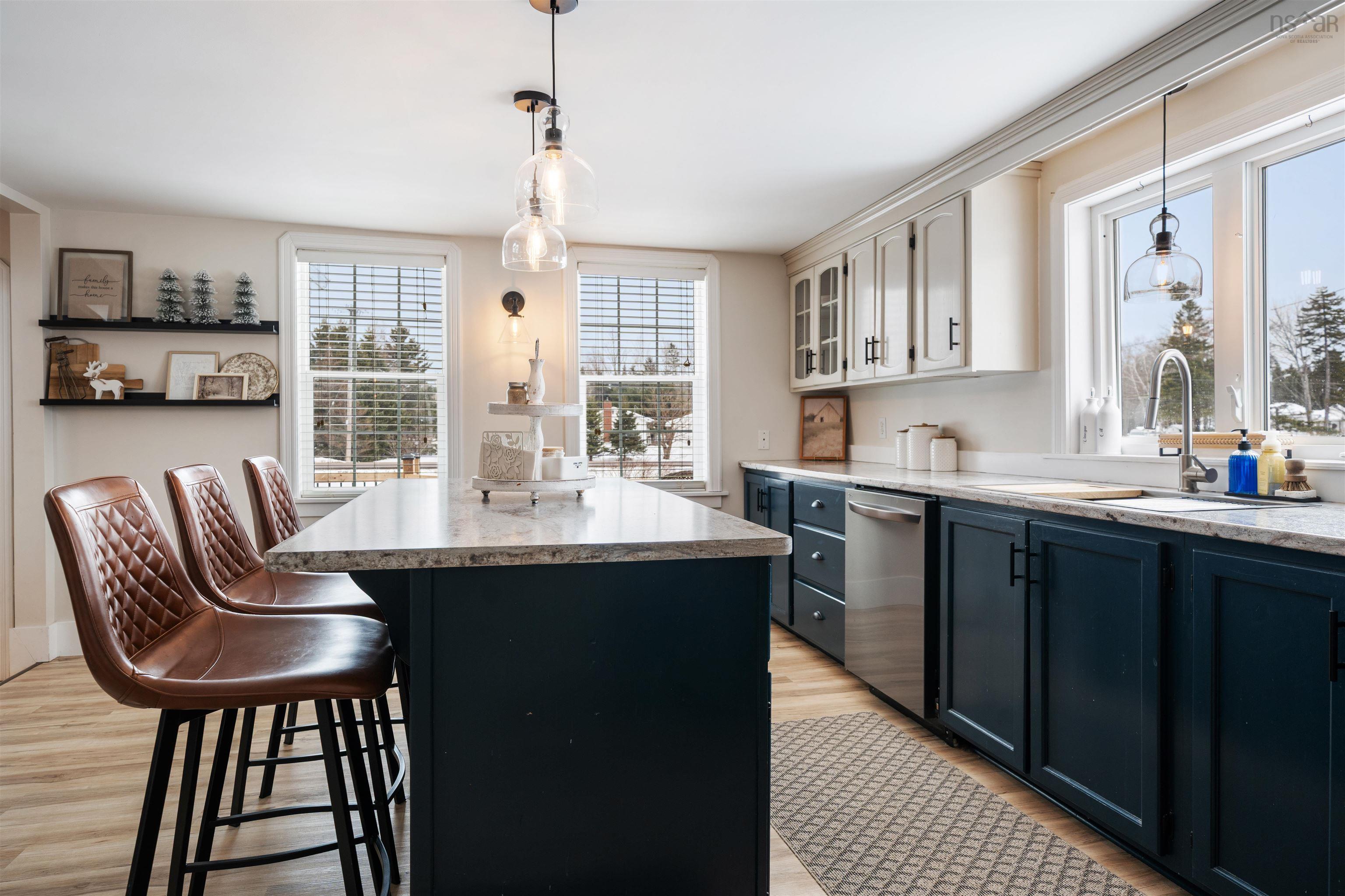 $639,900.00: 1353 Hastings Road, Warren