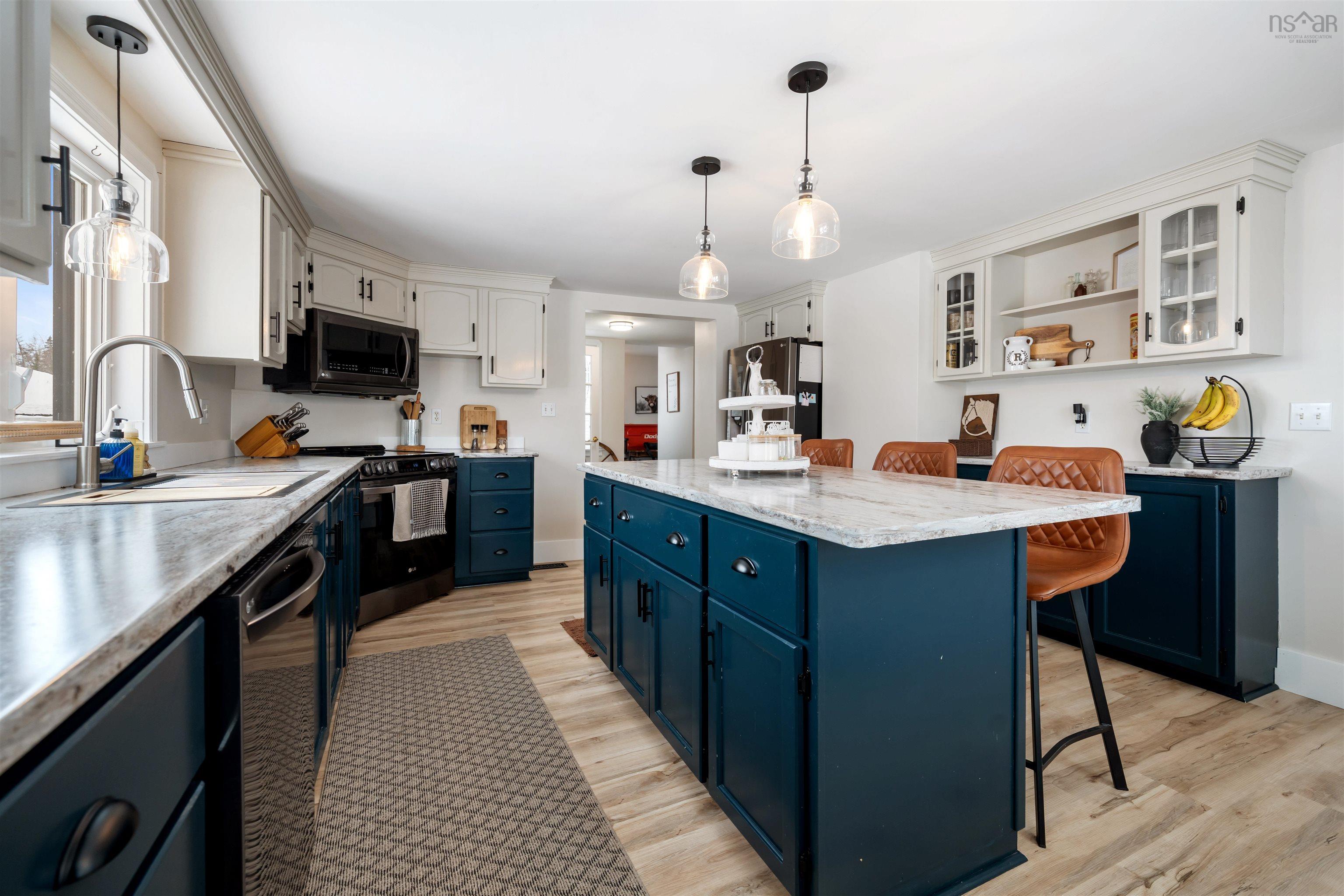 $639,900.00: 1353 Hastings Road, Warren