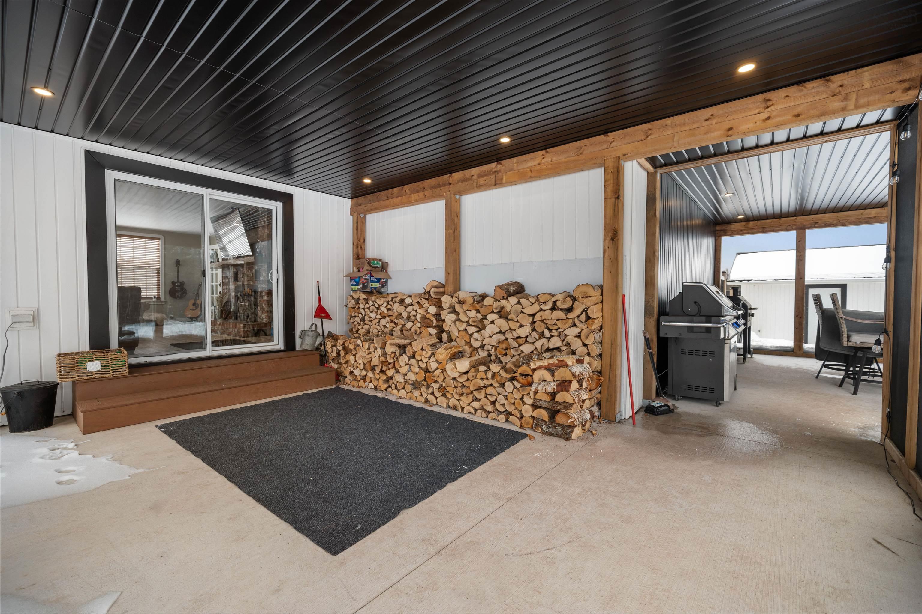 $639,900.00: 1353 Hastings Road, Warren