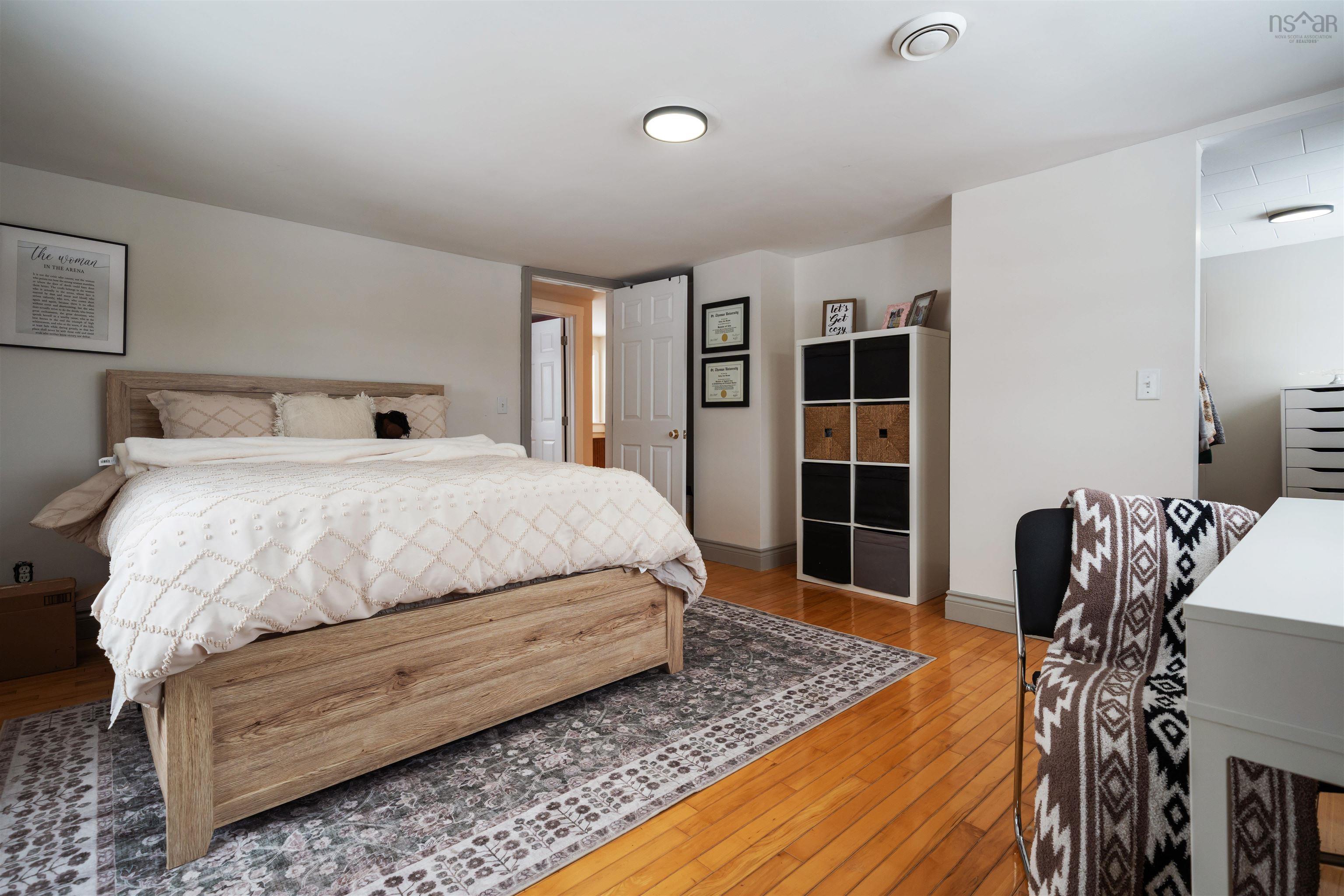 $639,900.00: 1353 Hastings Road, Warren