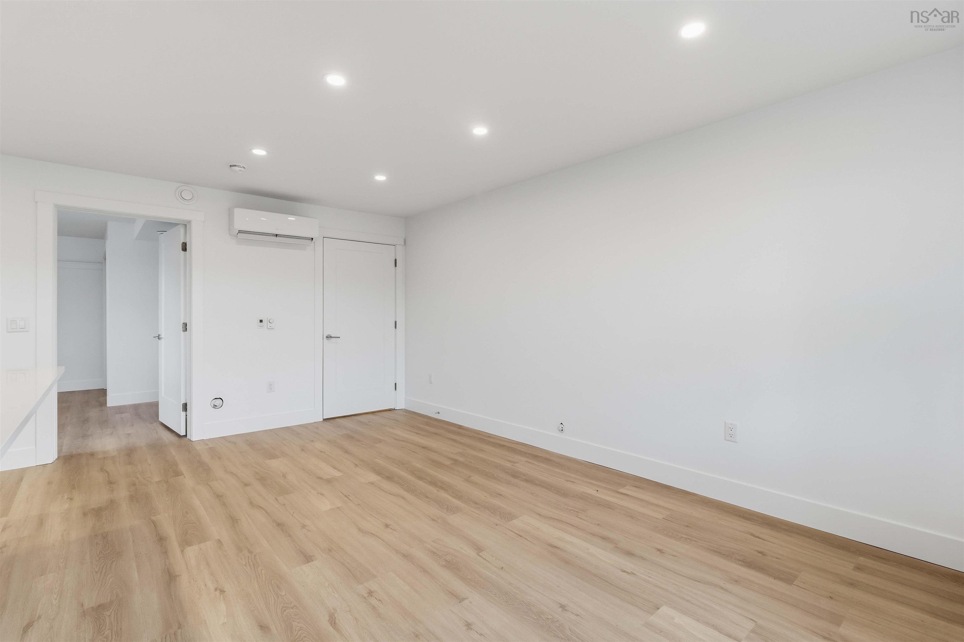 $649,900.00: 6 Berm Street, Spryfield