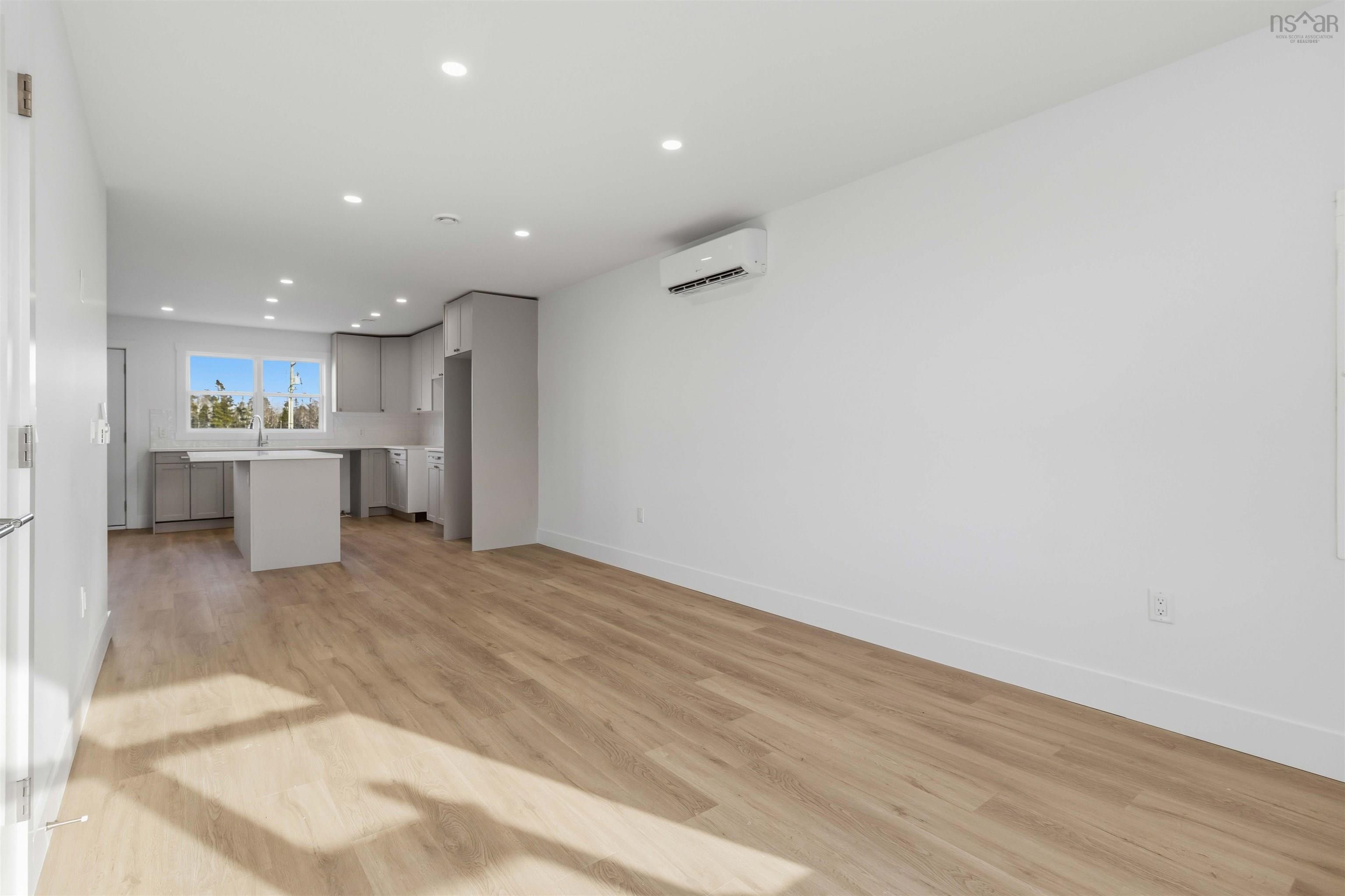 $649,900.00: 6 Berm Street, Spryfield