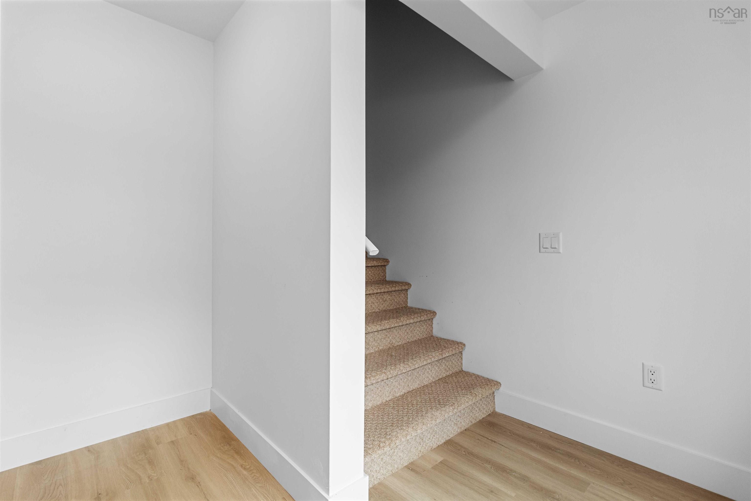 $649,900.00: 4 Berm Street, Spryfield