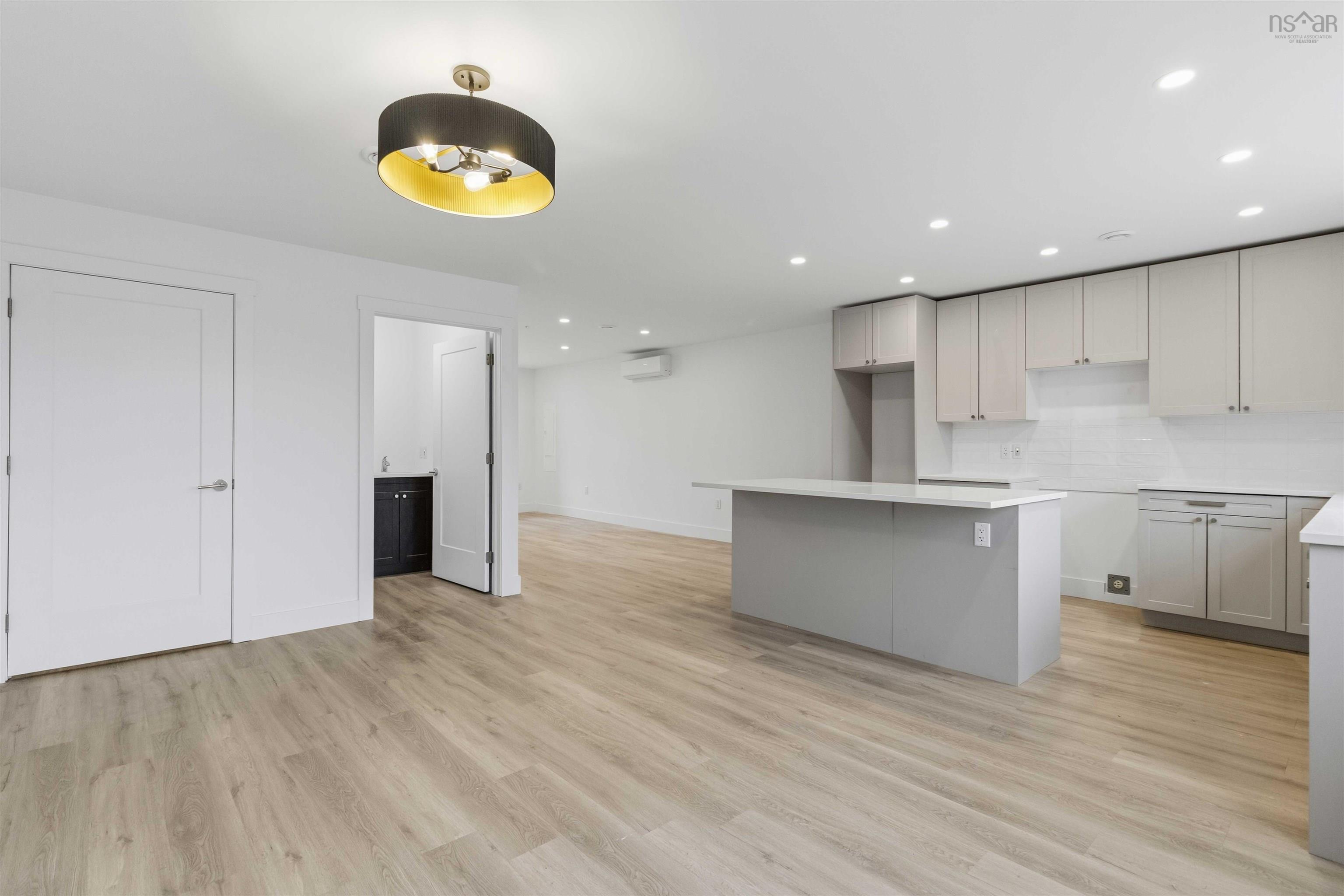 $649,900.00: 4 Berm Street, Spryfield