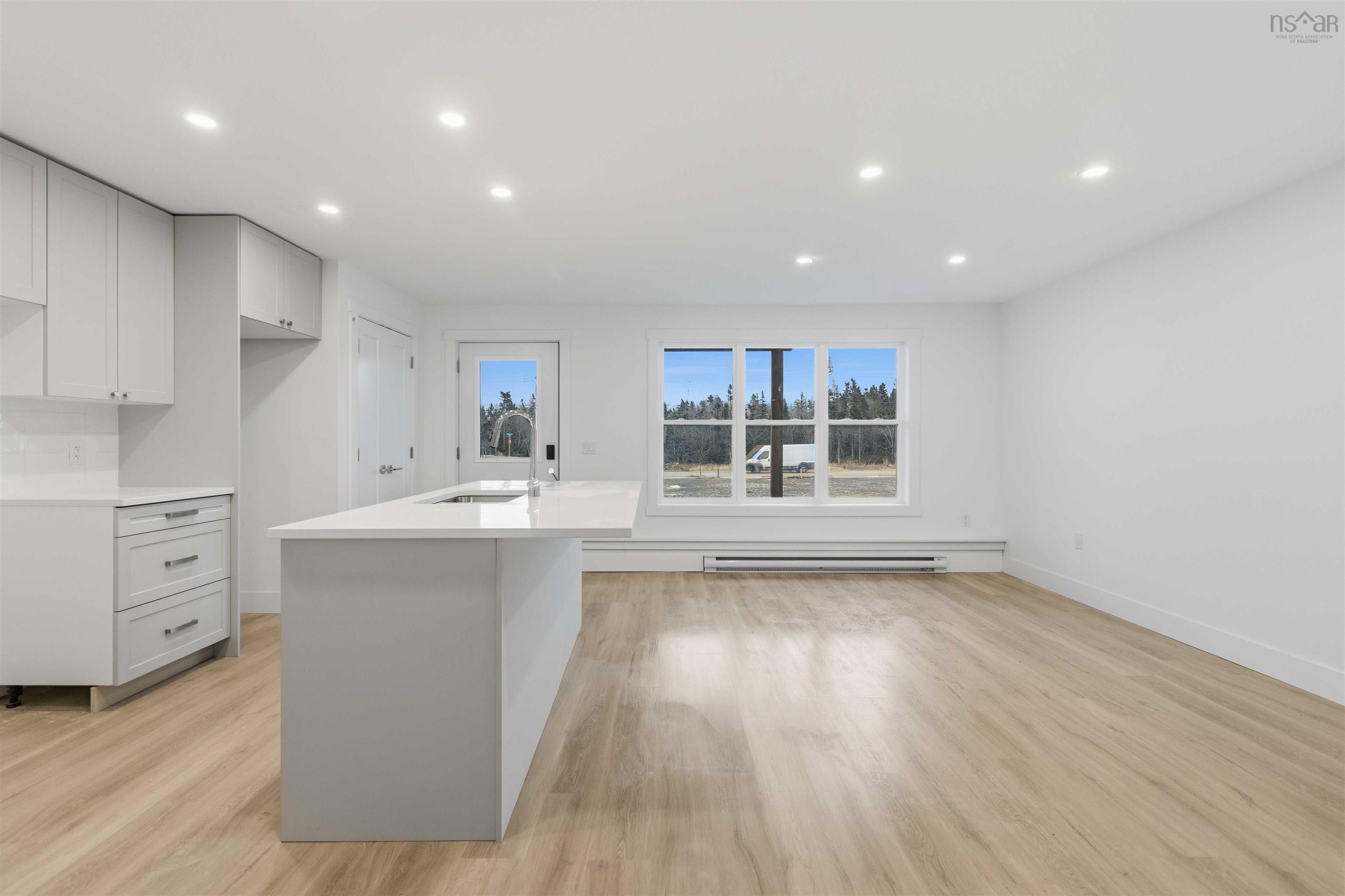 $649,900.00: 4 Berm Street, Spryfield