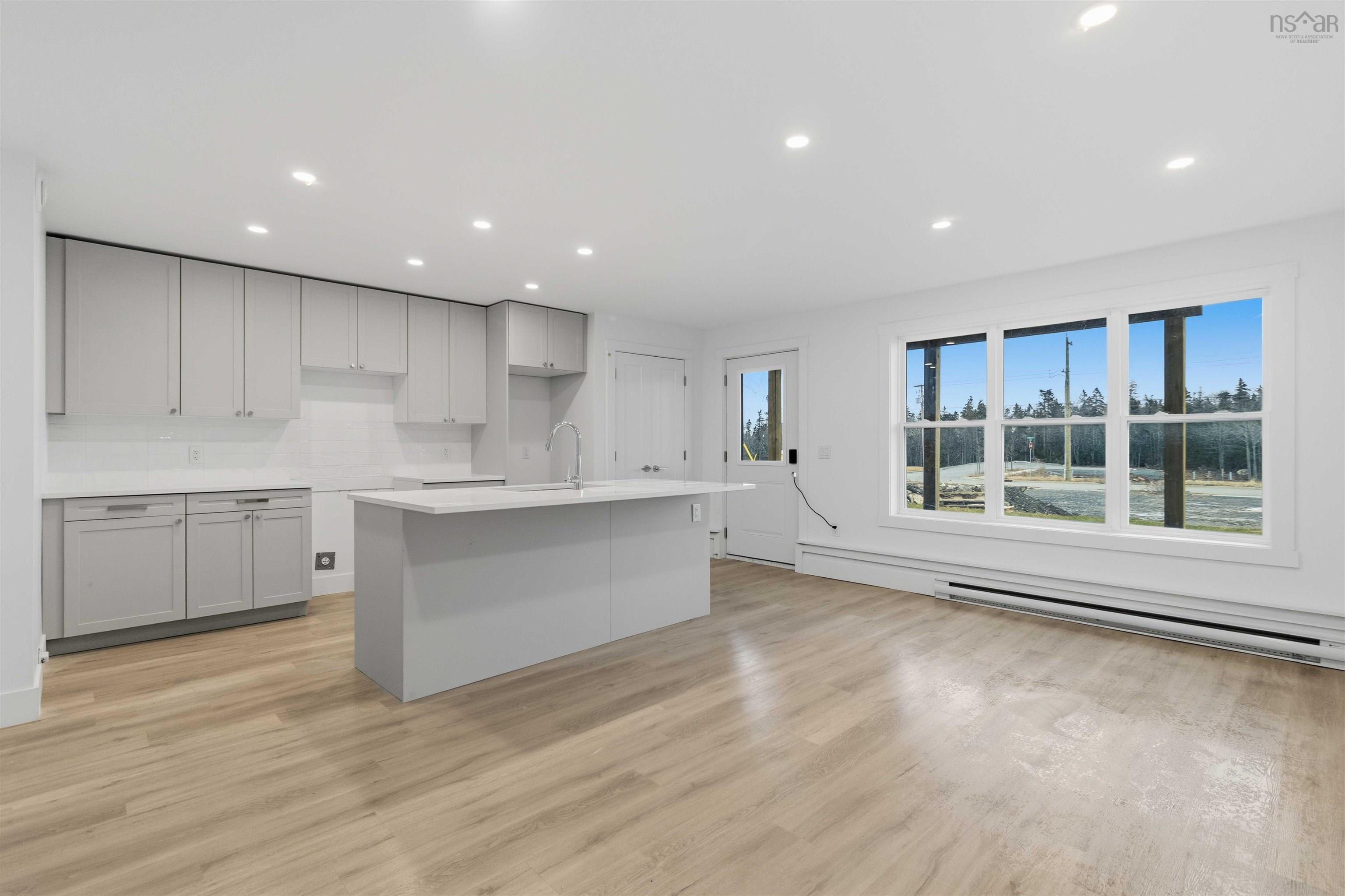 $649,900.00: 4 Berm Street, Spryfield