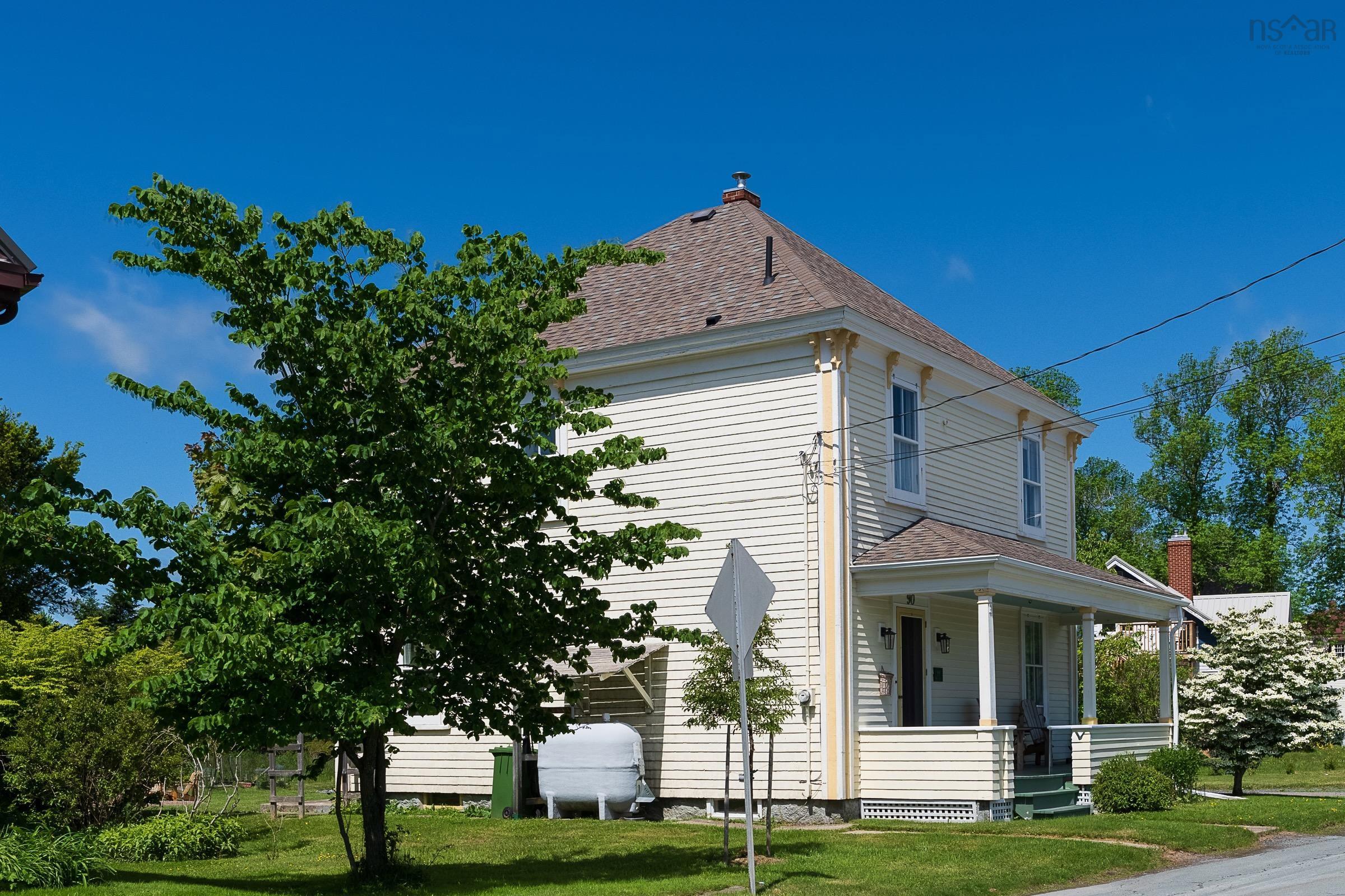 $589,000.00: 90 Tannery Road, Lunenburg