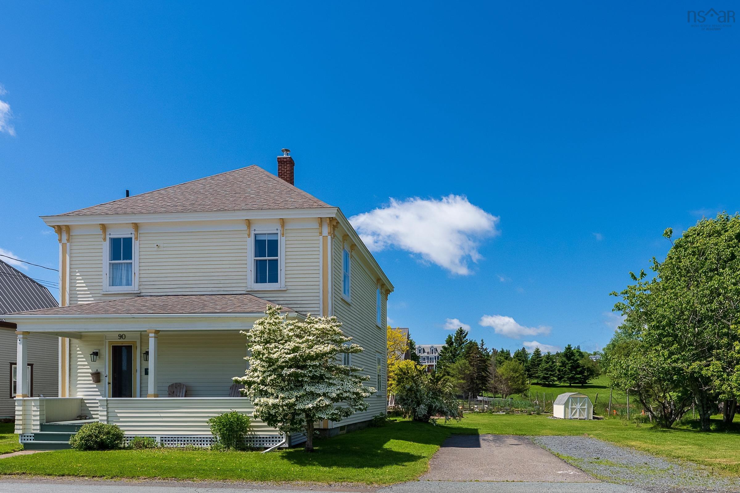 $589,000.00: 90 Tannery Road, Lunenburg