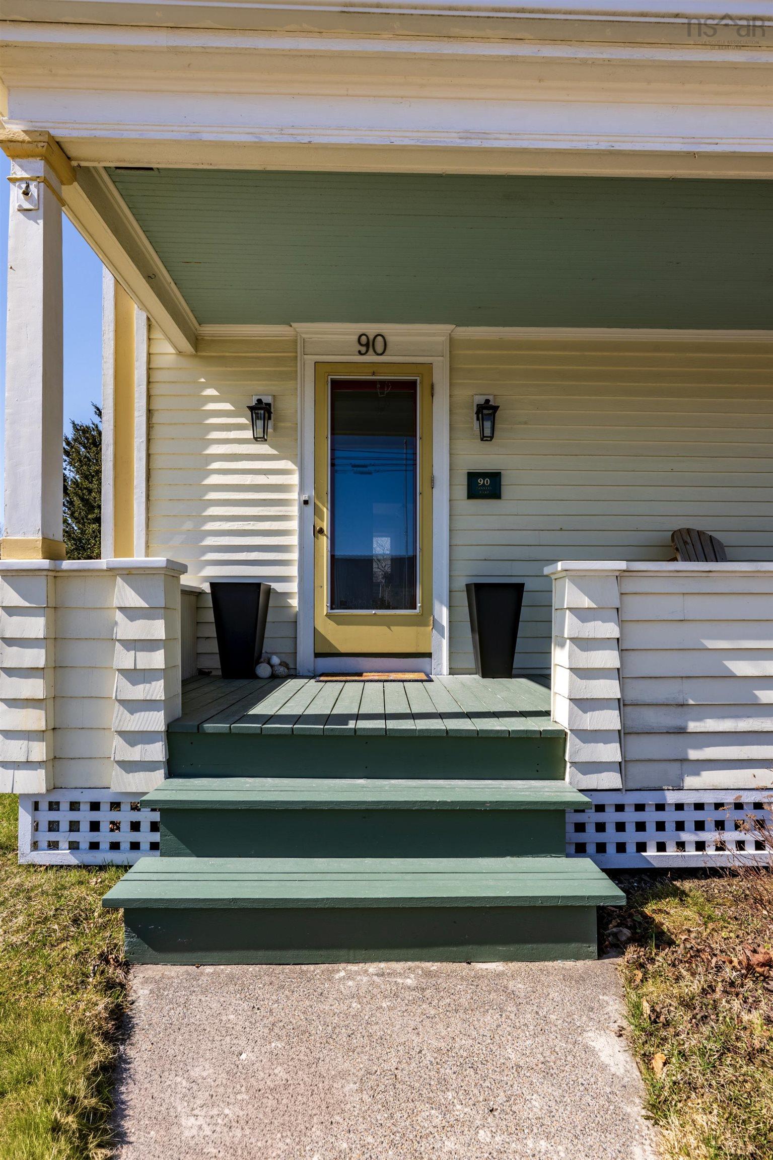 $589,000.00: 90 Tannery Road, Lunenburg