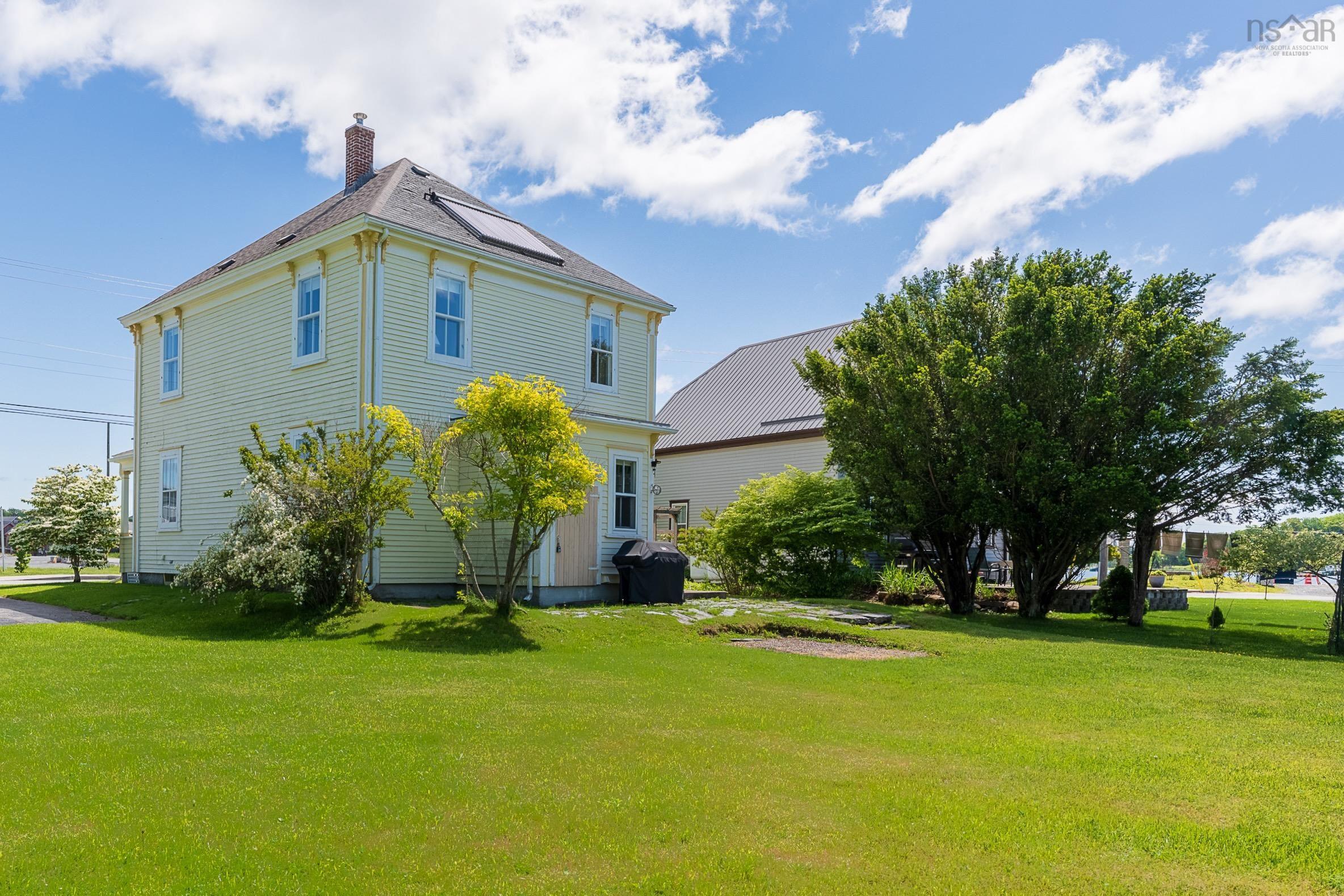 $589,000.00: 90 Tannery Road, Lunenburg
