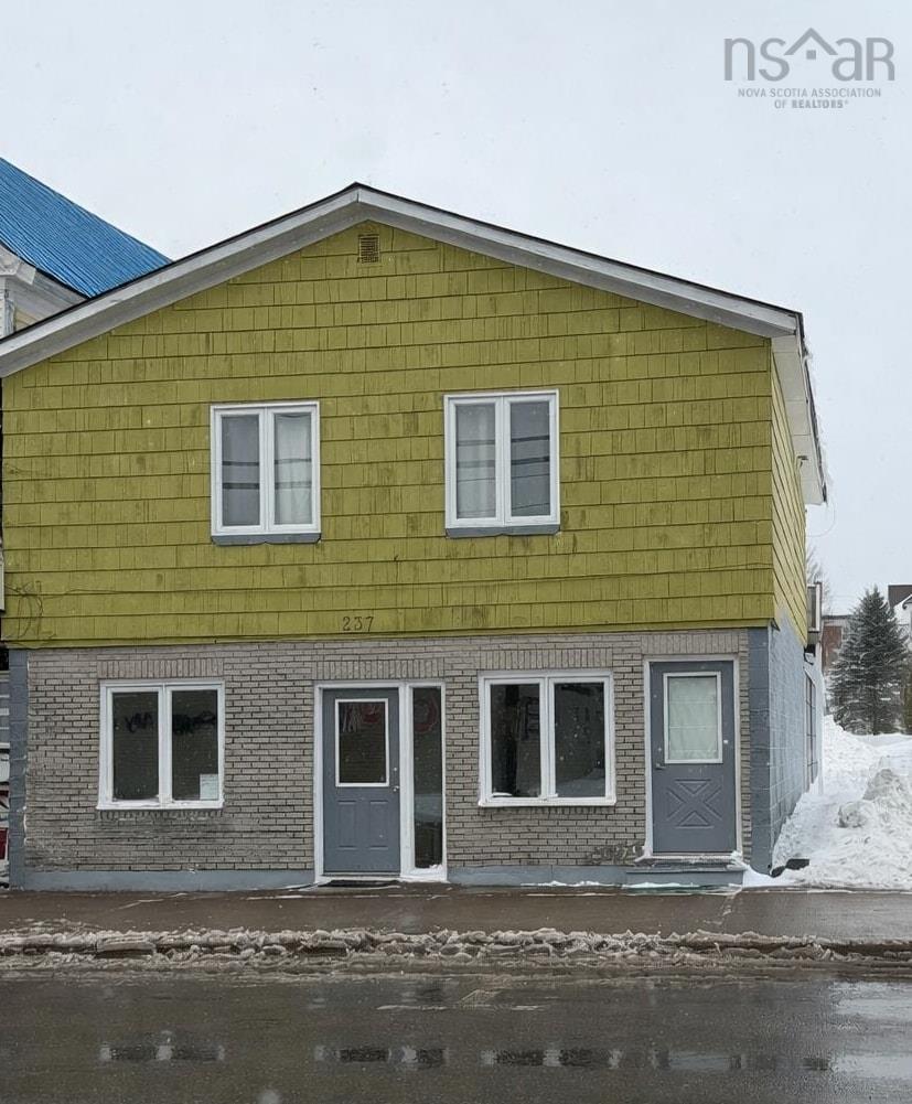 $199,900.00: 237 Main Street, Parrsboro