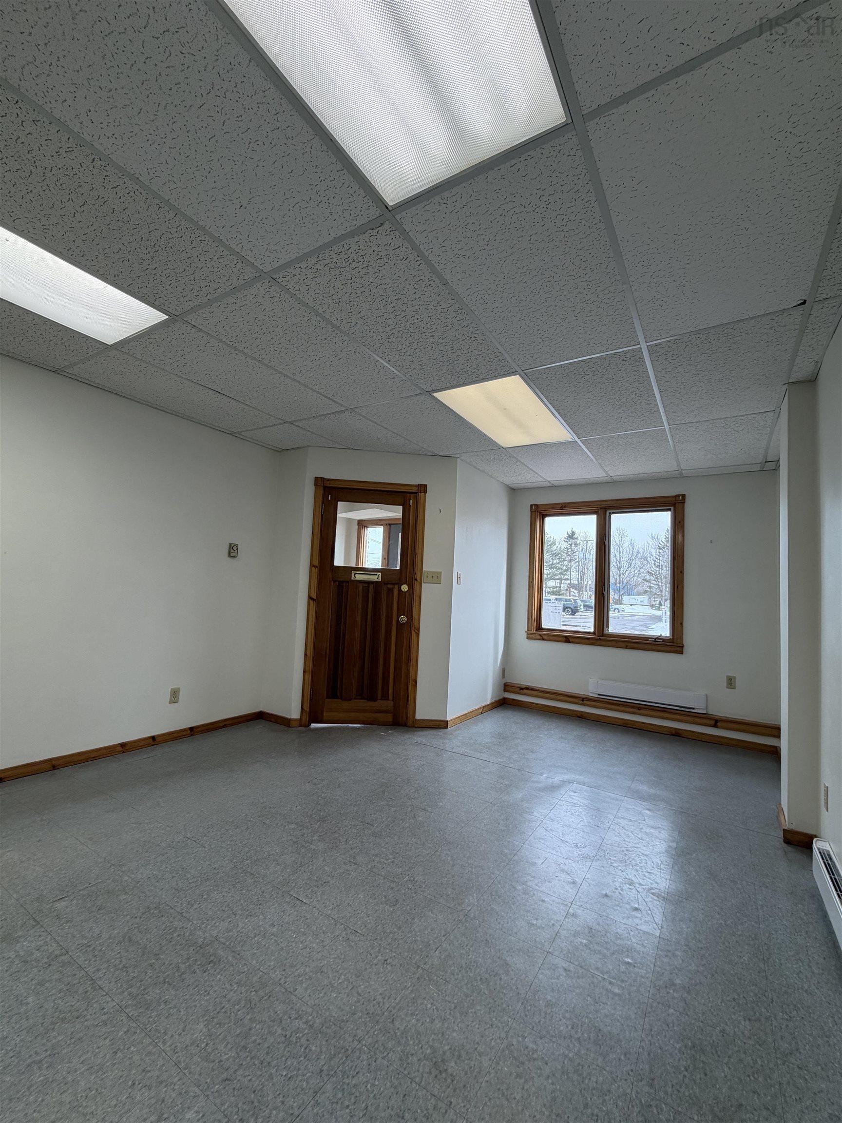 $199,900.00: 237 Main Street, Parrsboro