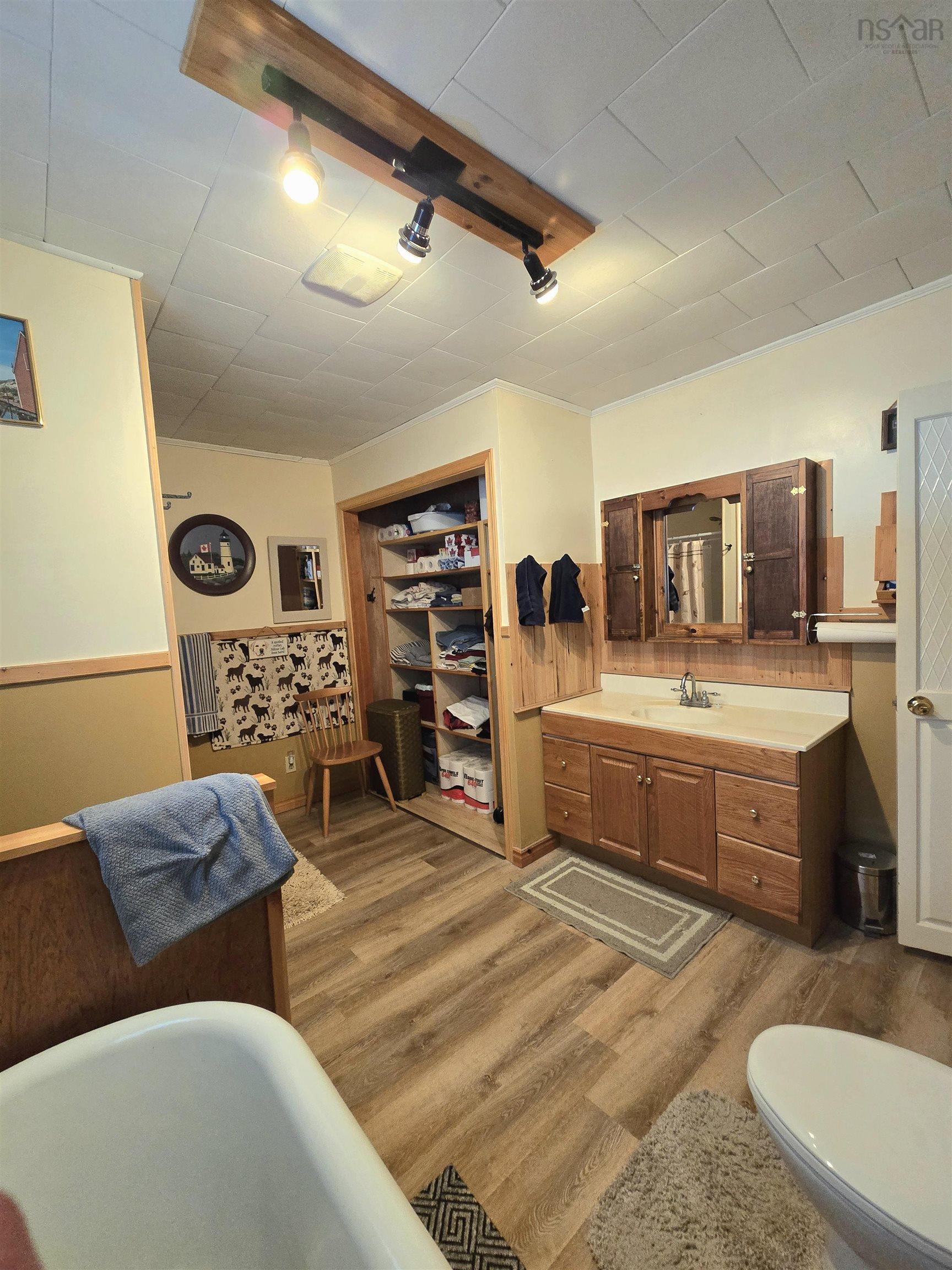 $399,000.00: 205 Parker Mountain Road, Granville Ferry