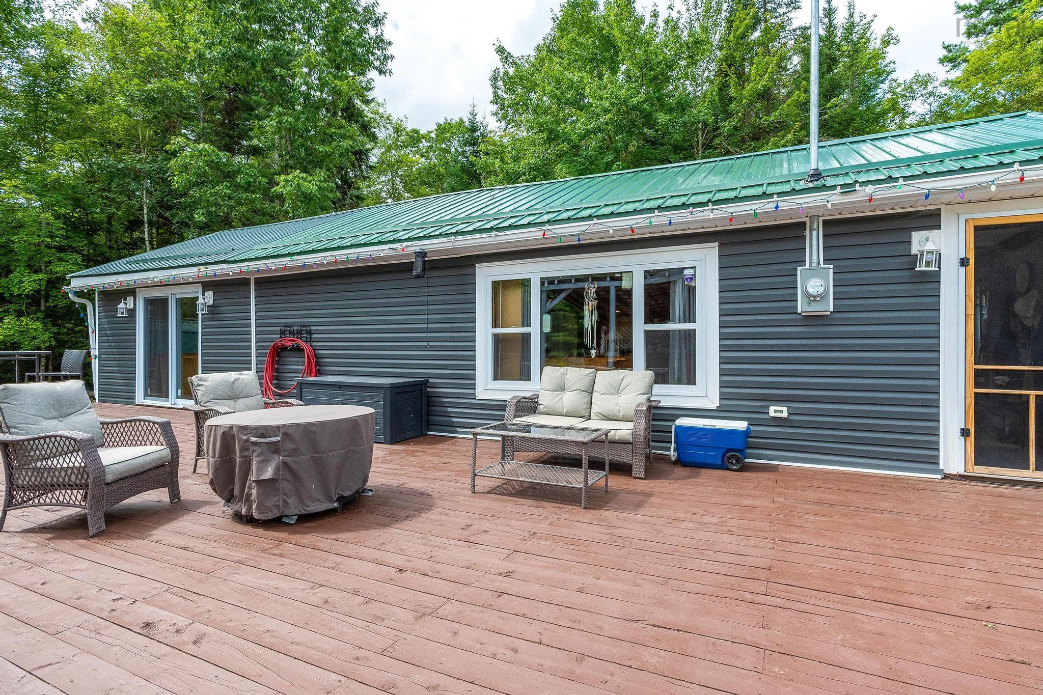 $284,900.00: 377 Cloverdale Road, Birch Hill