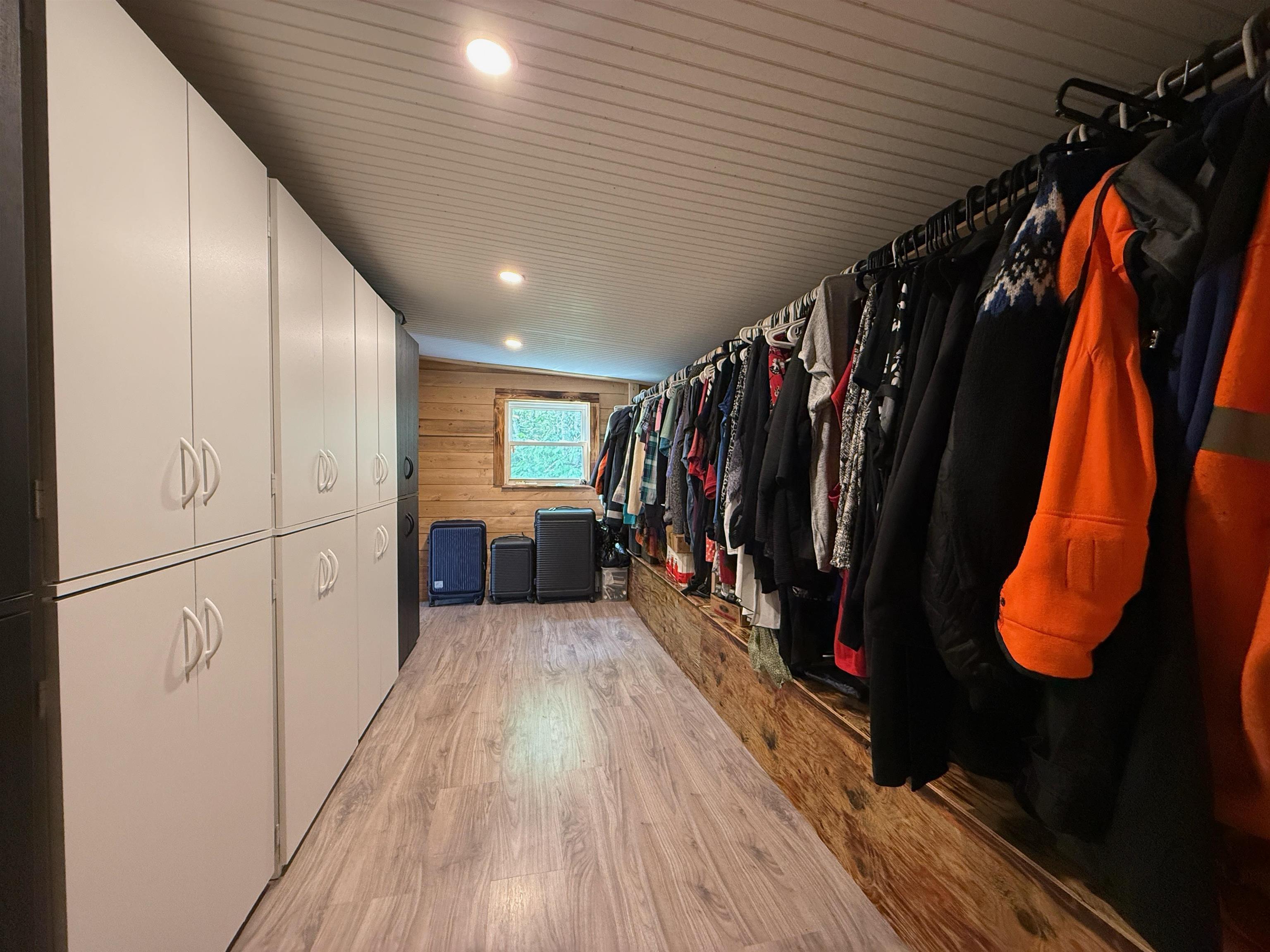 $284,900.00: 377 Cloverdale Road, Birch Hill