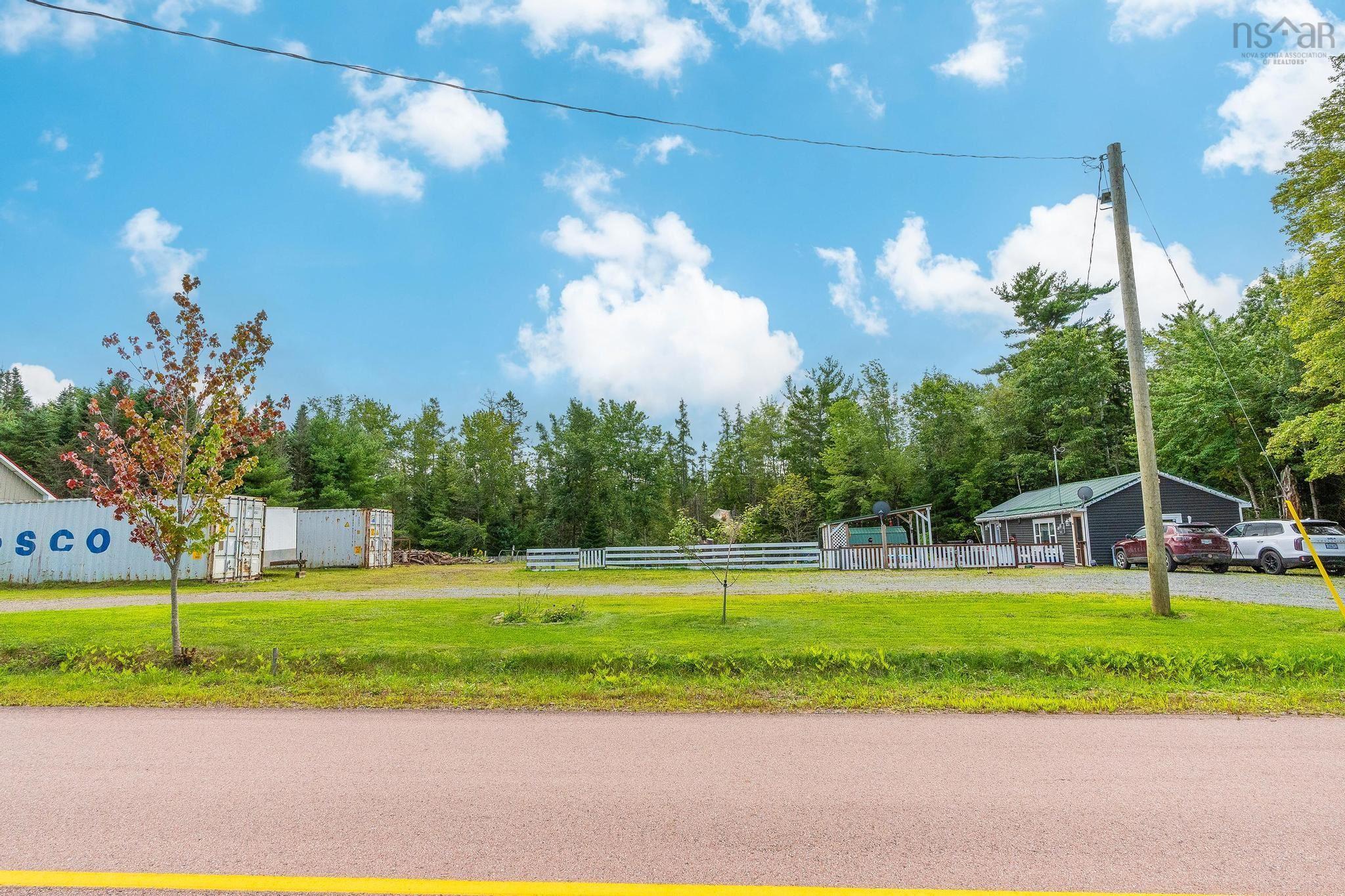 $284,900.00: 377 Cloverdale Road, Birch Hill