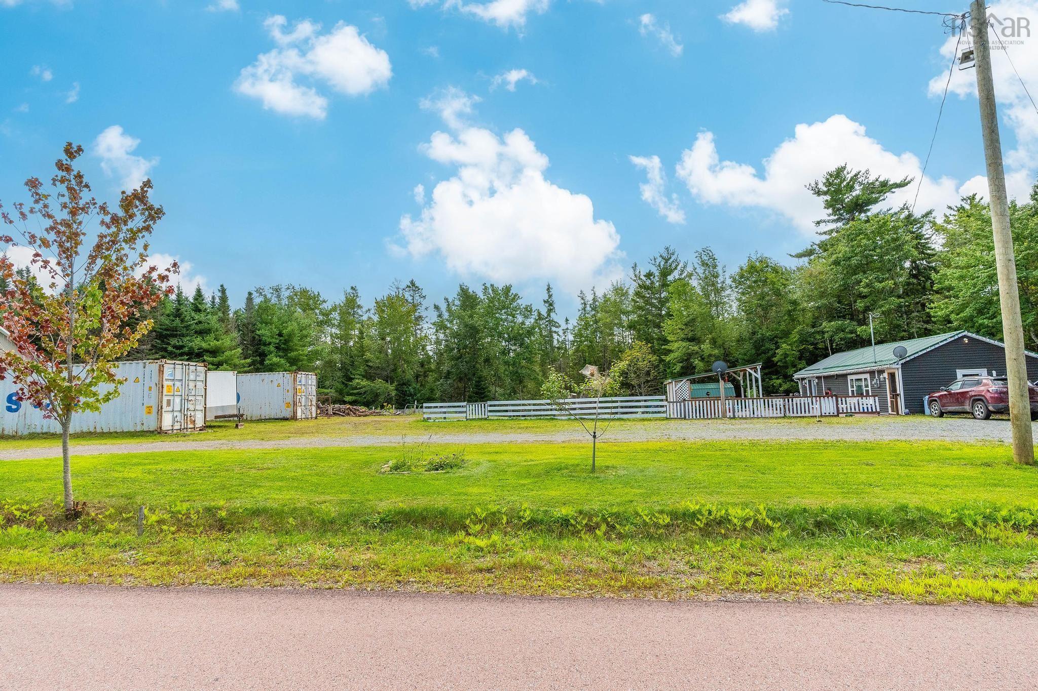 $284,900.00: 377 Cloverdale Road, Birch Hill