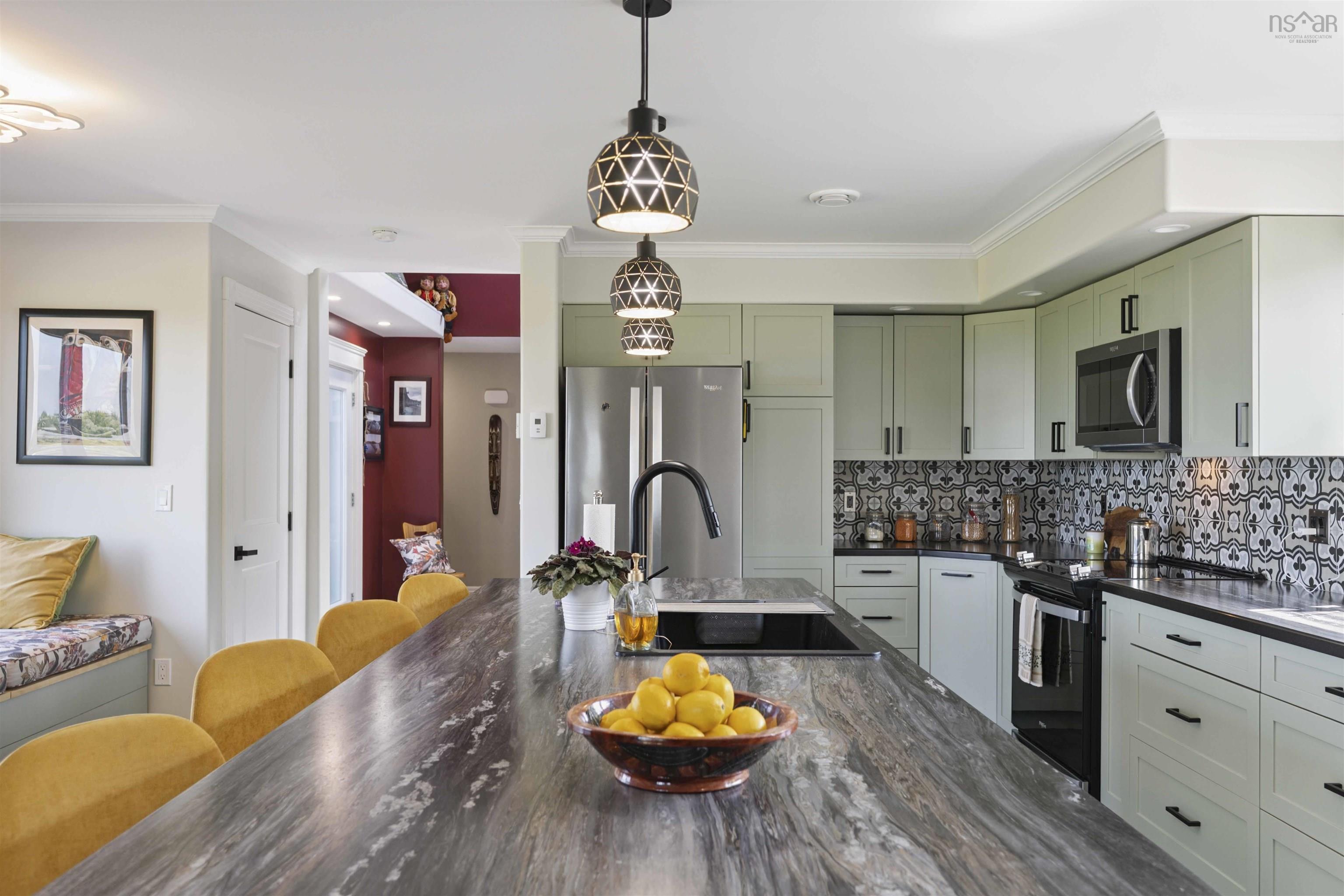 $799,900.00: 59 Deep Brook Lane, Deep Brook