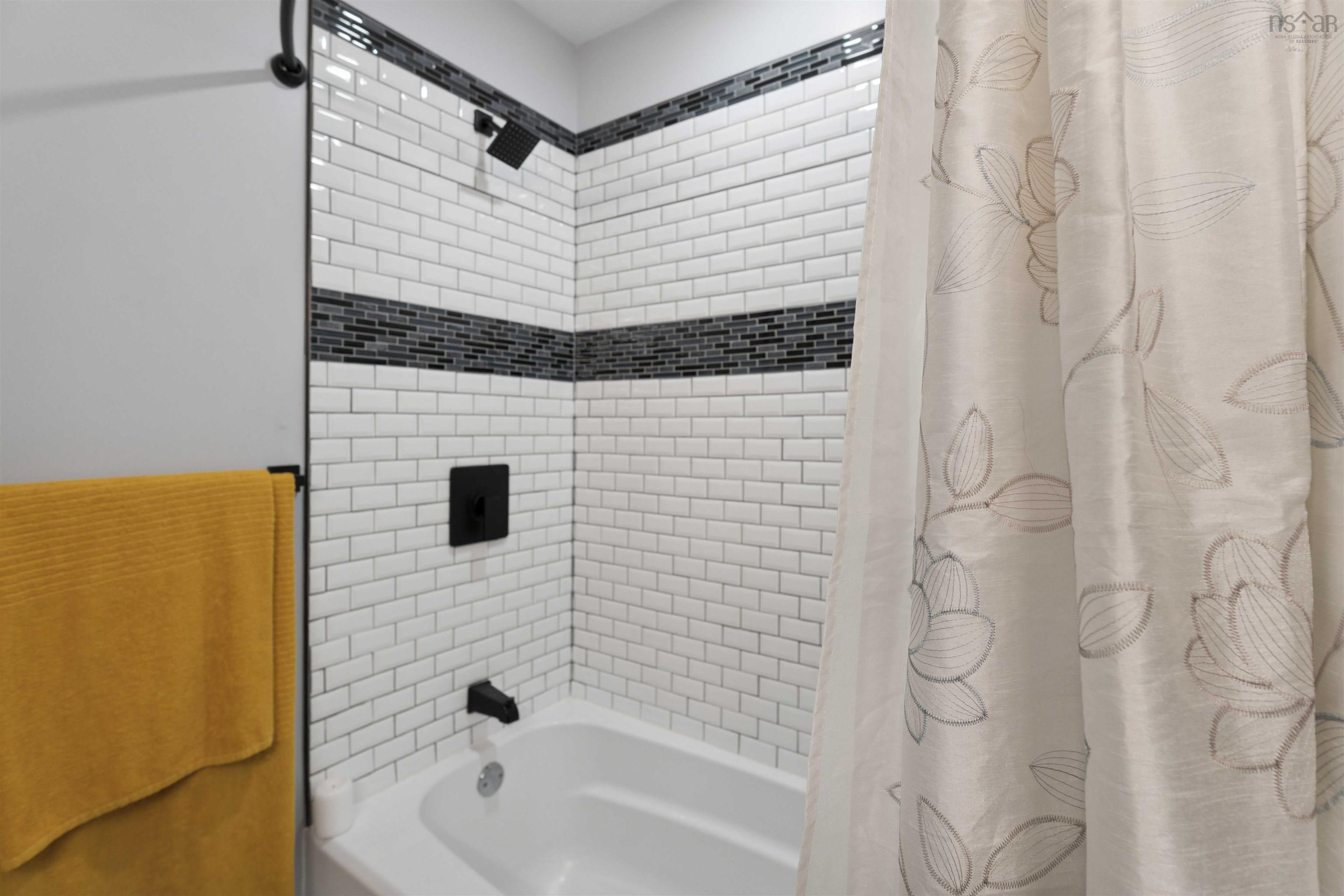 $799,900.00: 59 Deep Brook Lane, Deep Brook