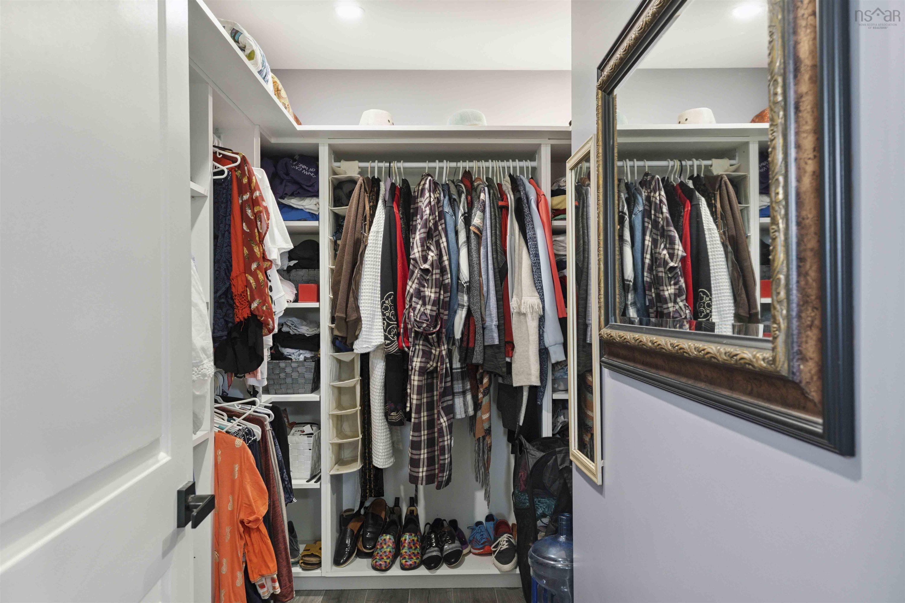 $799,900.00: 59 Deep Brook Lane, Deep Brook