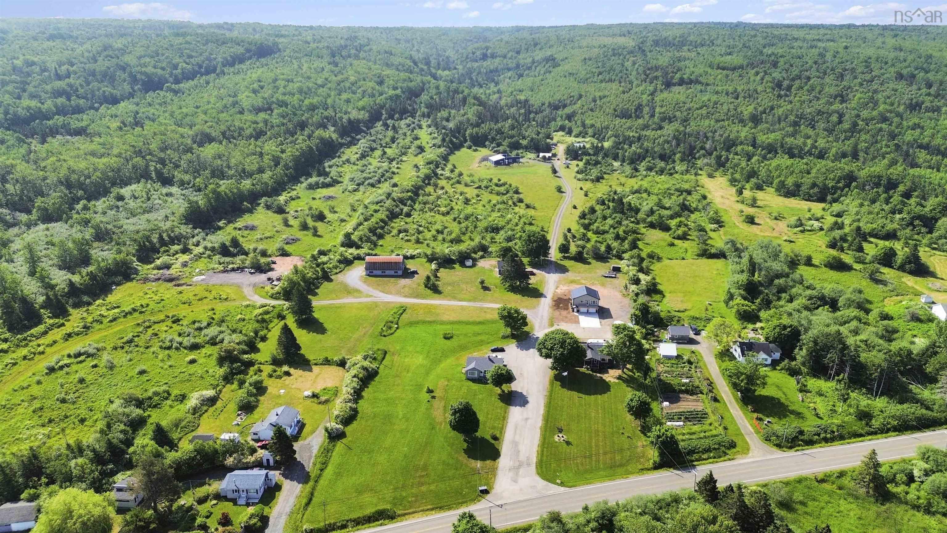 $799,900.00: 59 Deep Brook Lane, Deep Brook