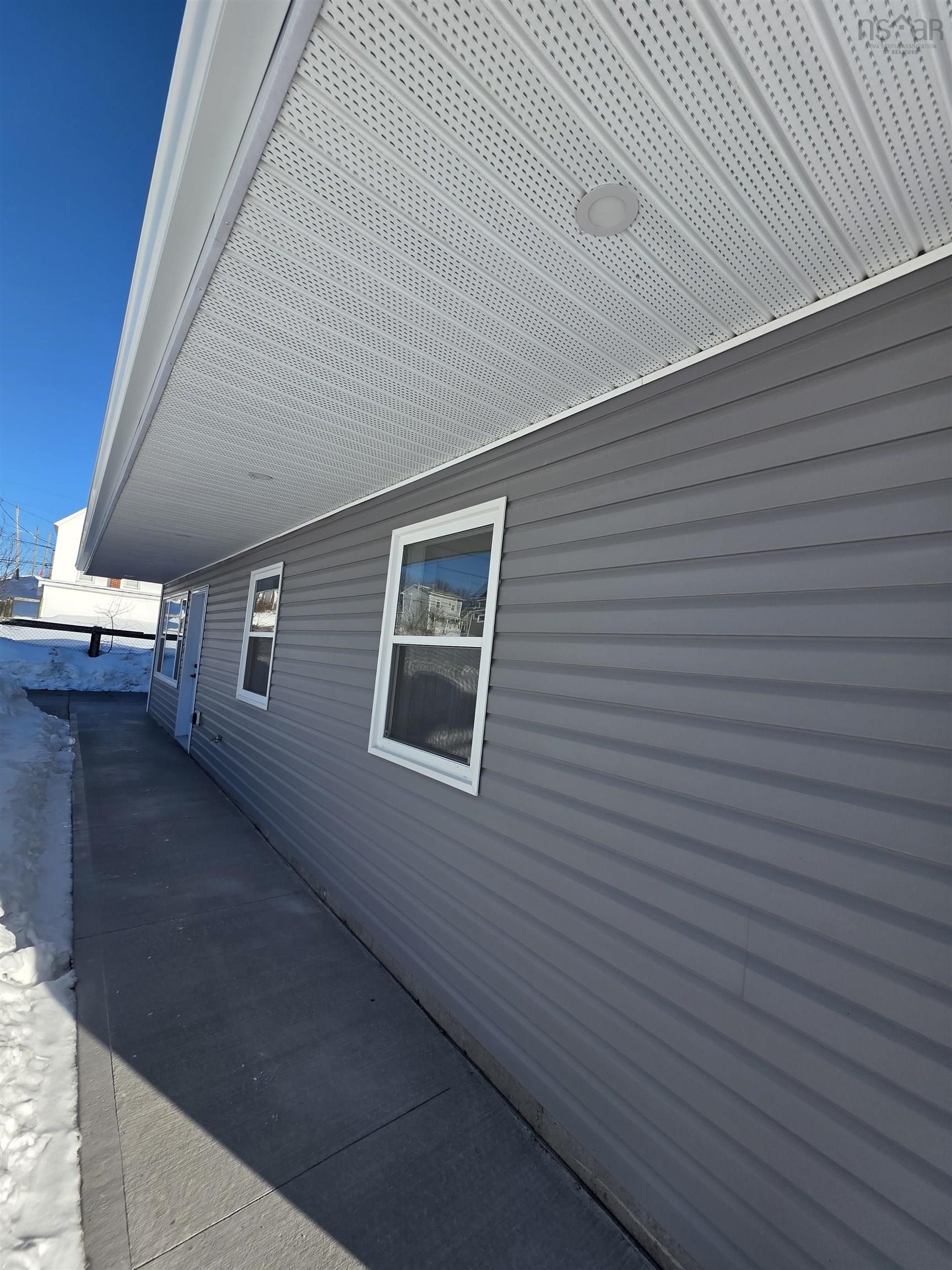 $289,900.00: 6 South Street, Sydney