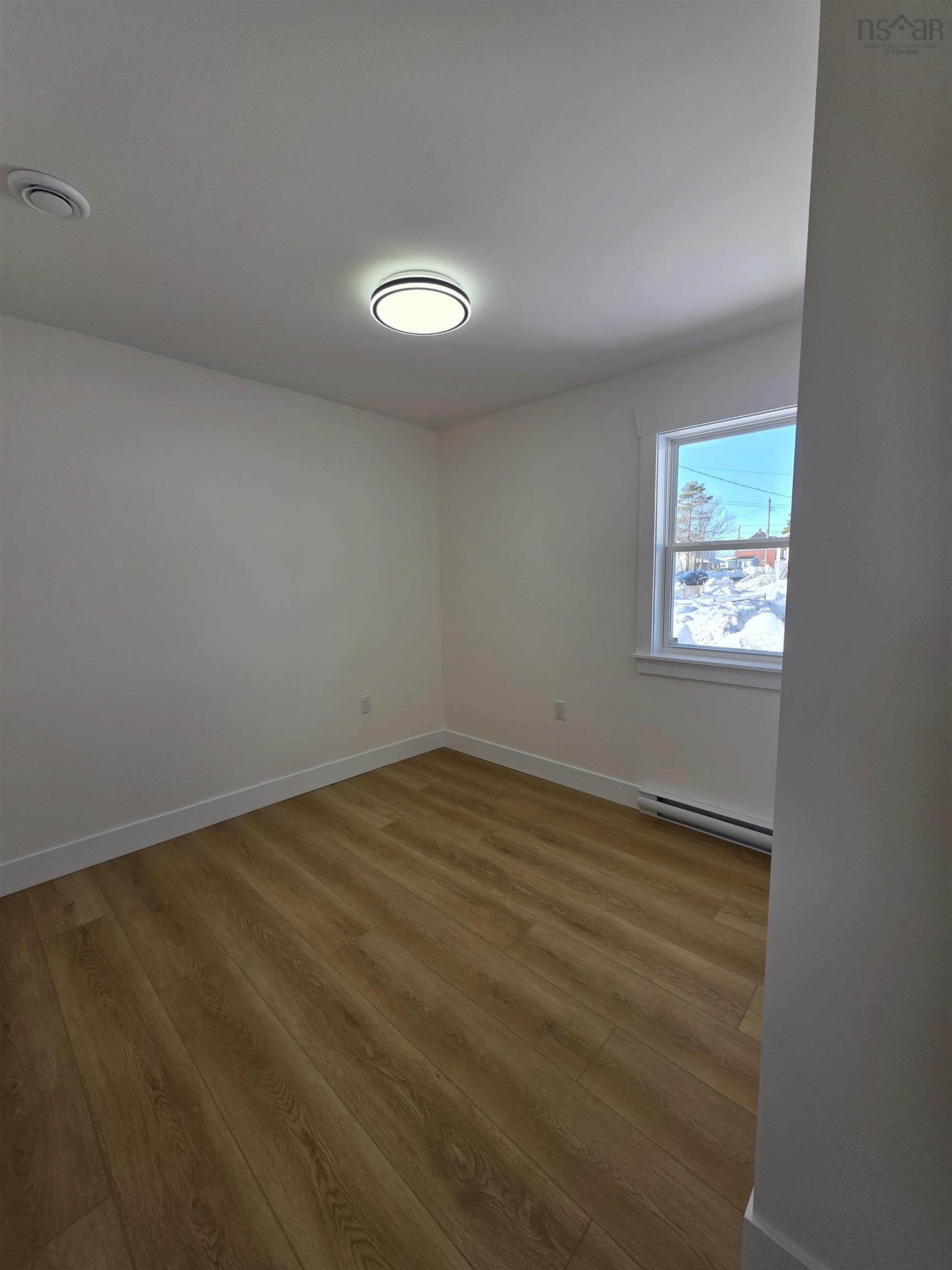 $259,000.00: 6 South Street, Sydney