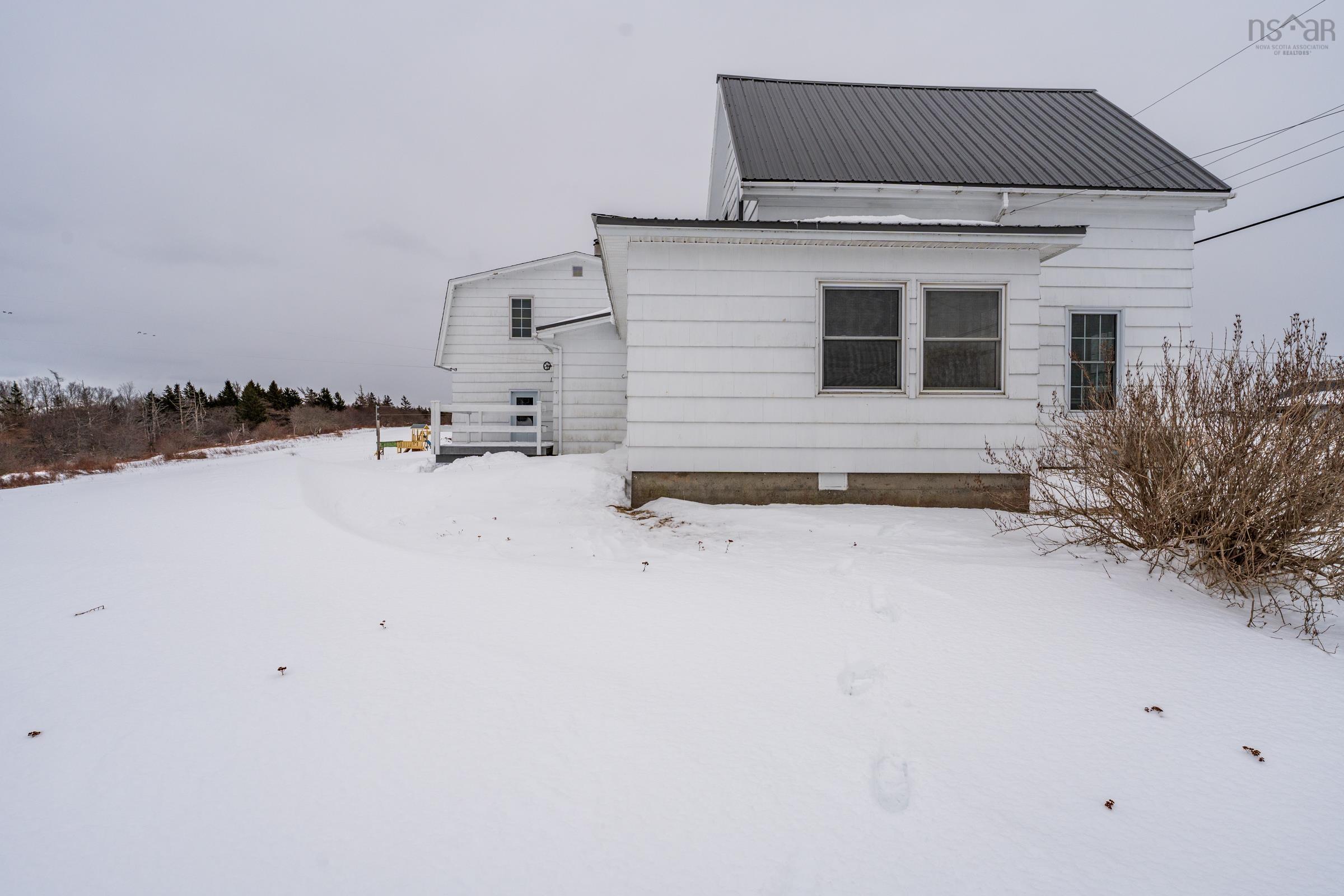 $299,000.00: 783 Saulnierville Road, Saulnierville Station