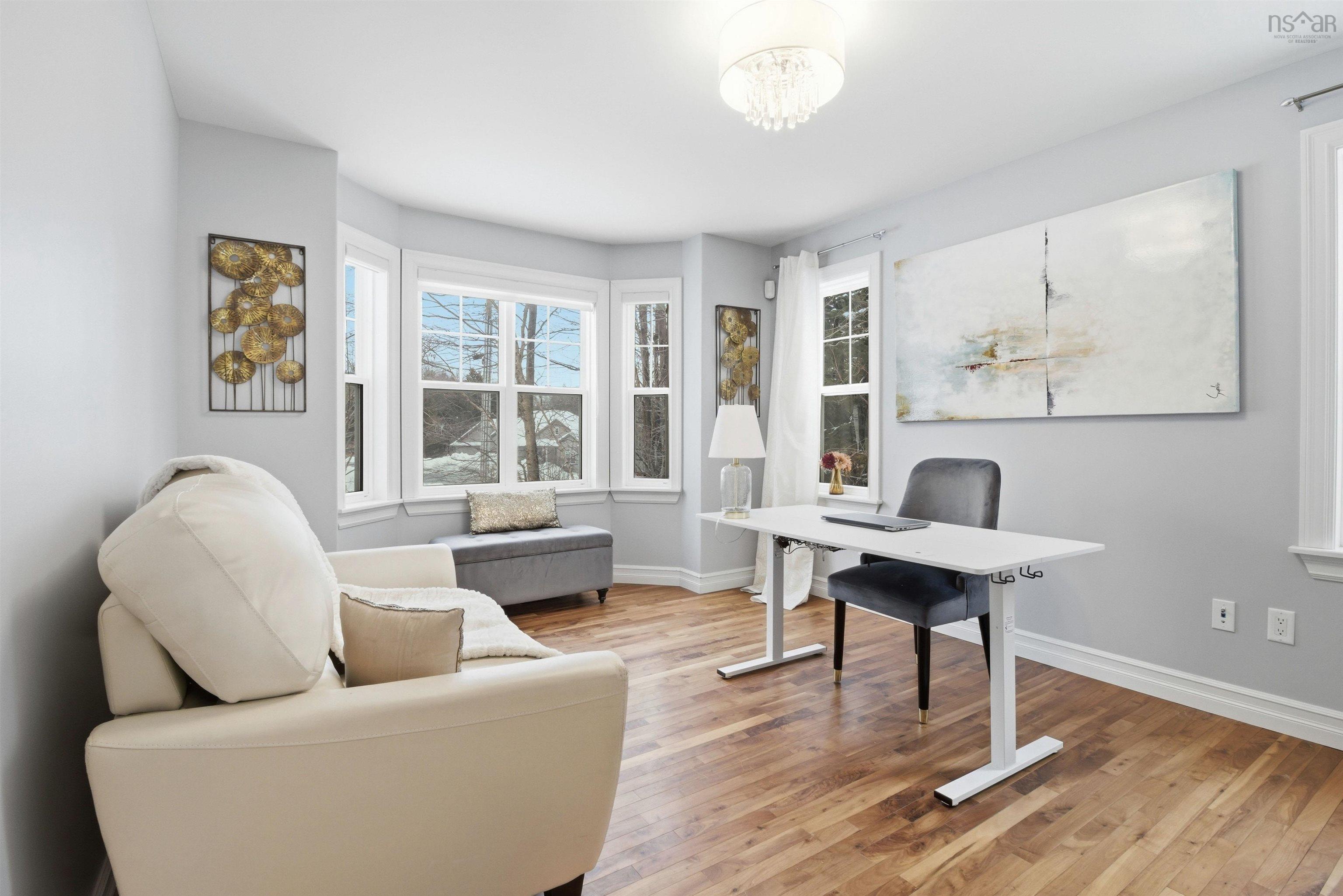 $969,800.00: 51 Vickilynn Lane, Windsor Junction