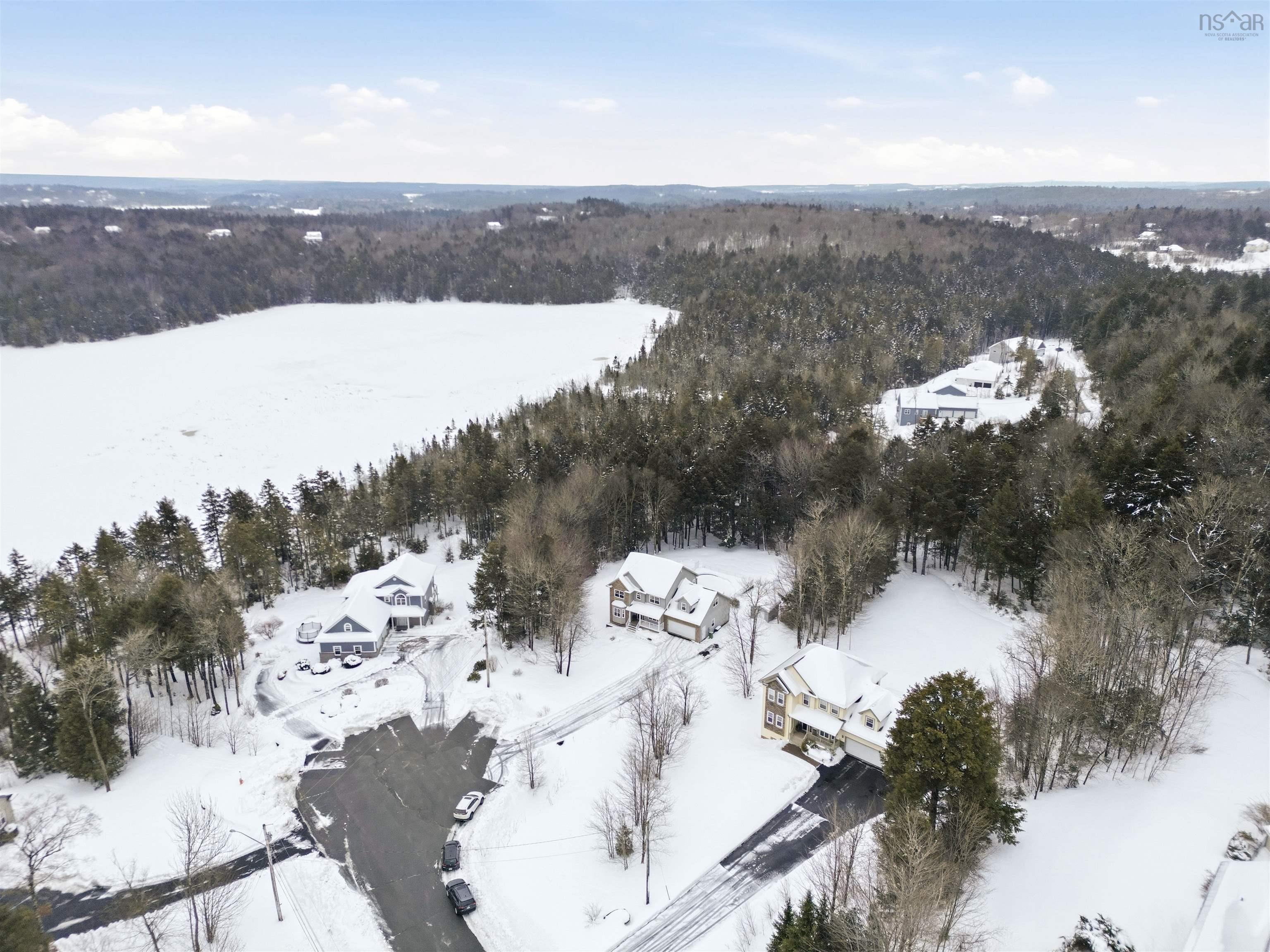 $969,800.00: 51 Vickilynn Lane, Windsor Junction