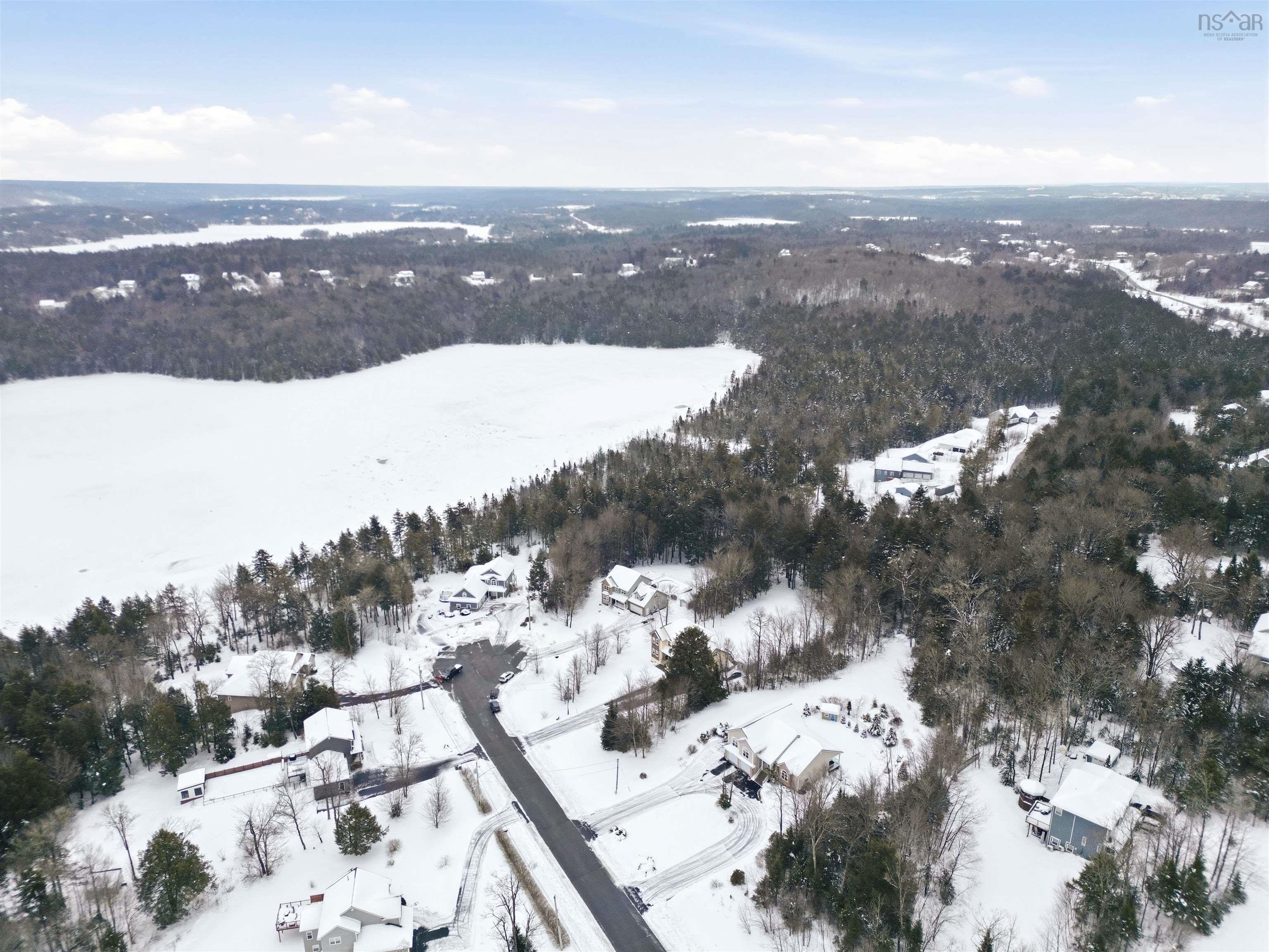 $969,800.00: 51 Vickilynn Lane, Windsor Junction