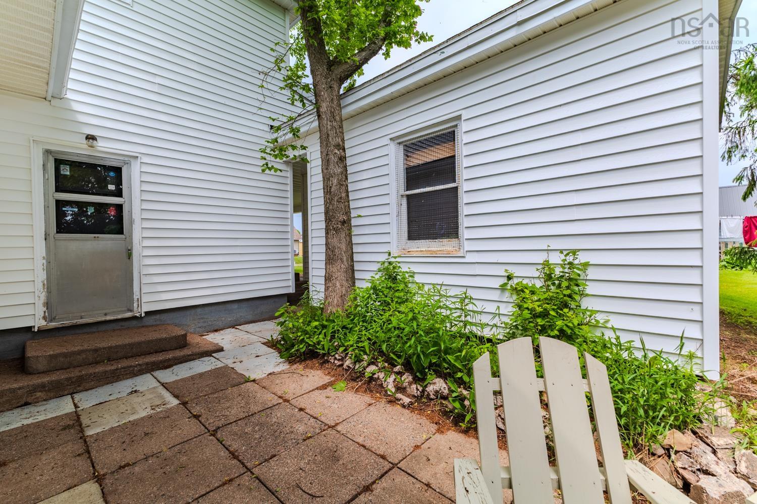 $325,000.00: 63 NORMANDY Avenue, Truro