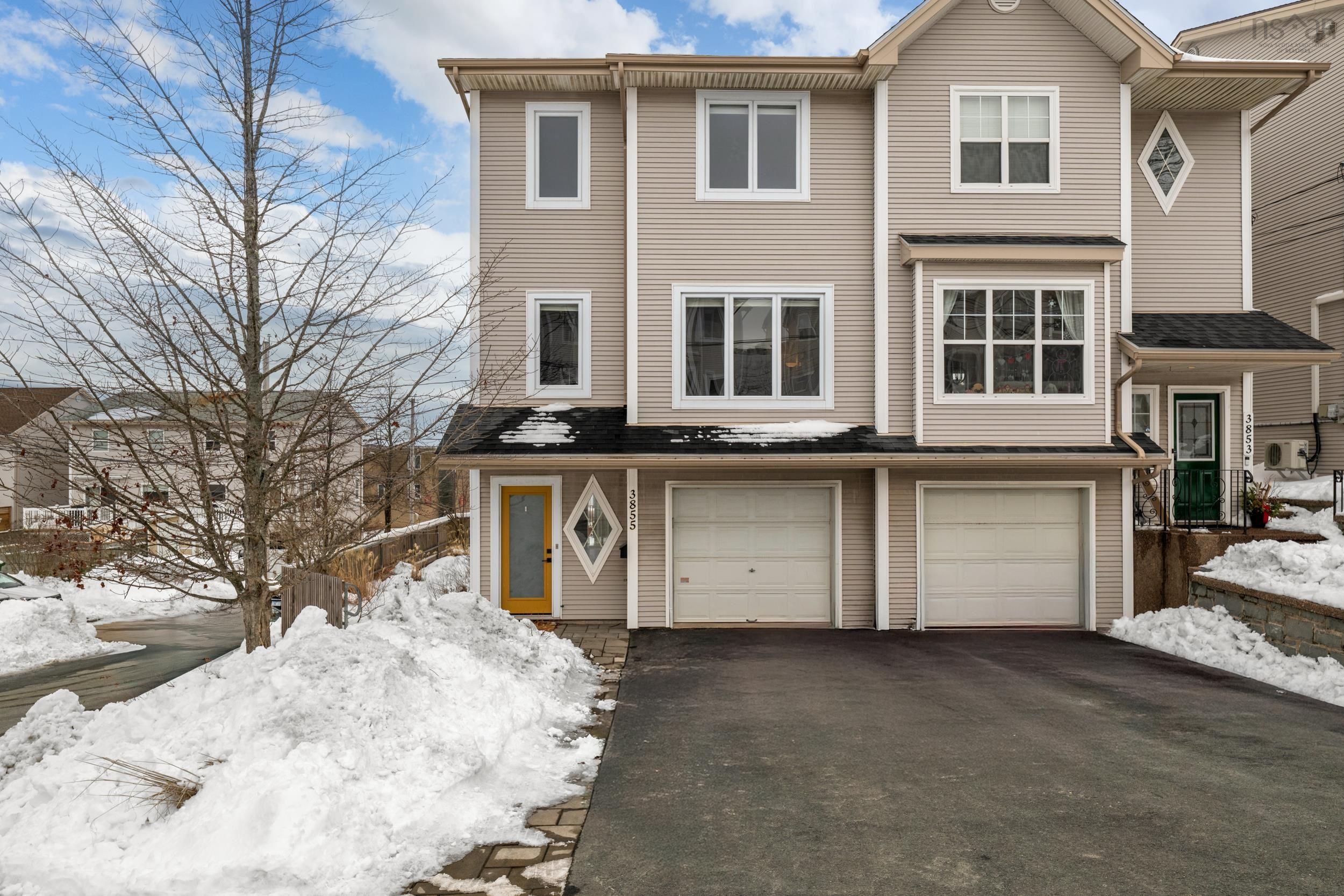 $649,900.00: 3855 Rockhead Court, Halifax