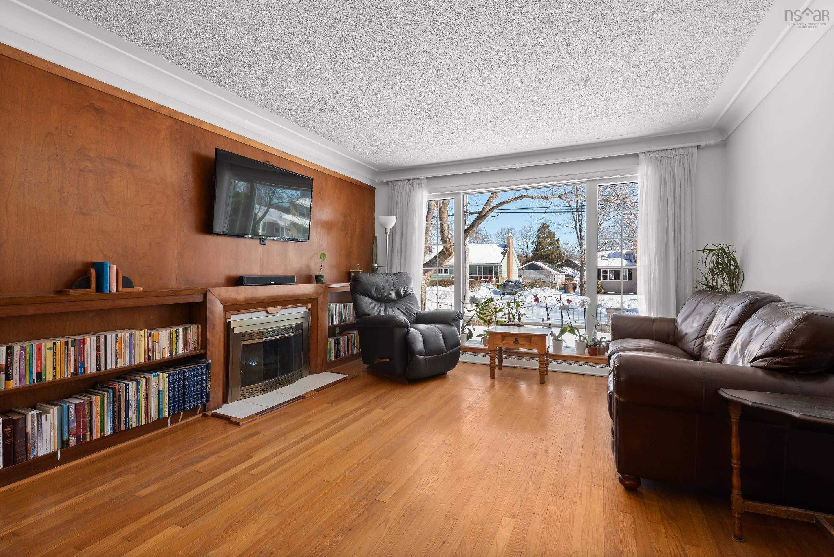 6 Colindale Street, Halifax, NS (MLS 202603722)