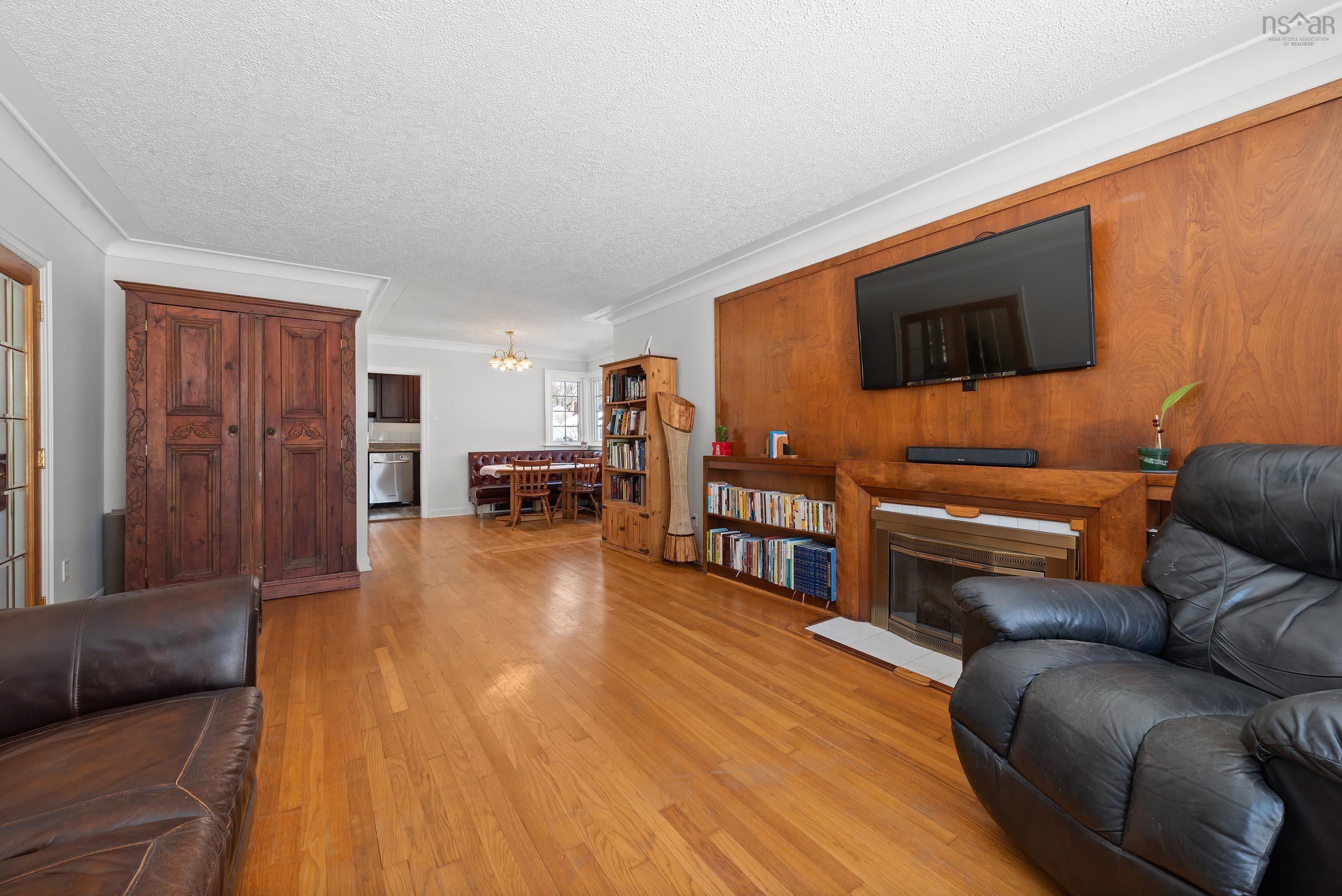 6 Colindale Street, Halifax, NS (MLS 202603722)