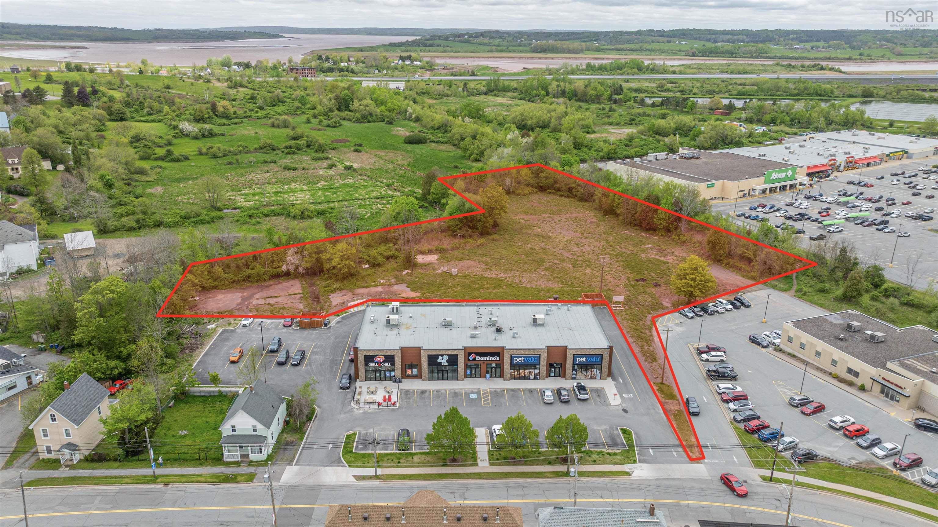 $2,240,000.00: 549 O'Brien Street, Windsor