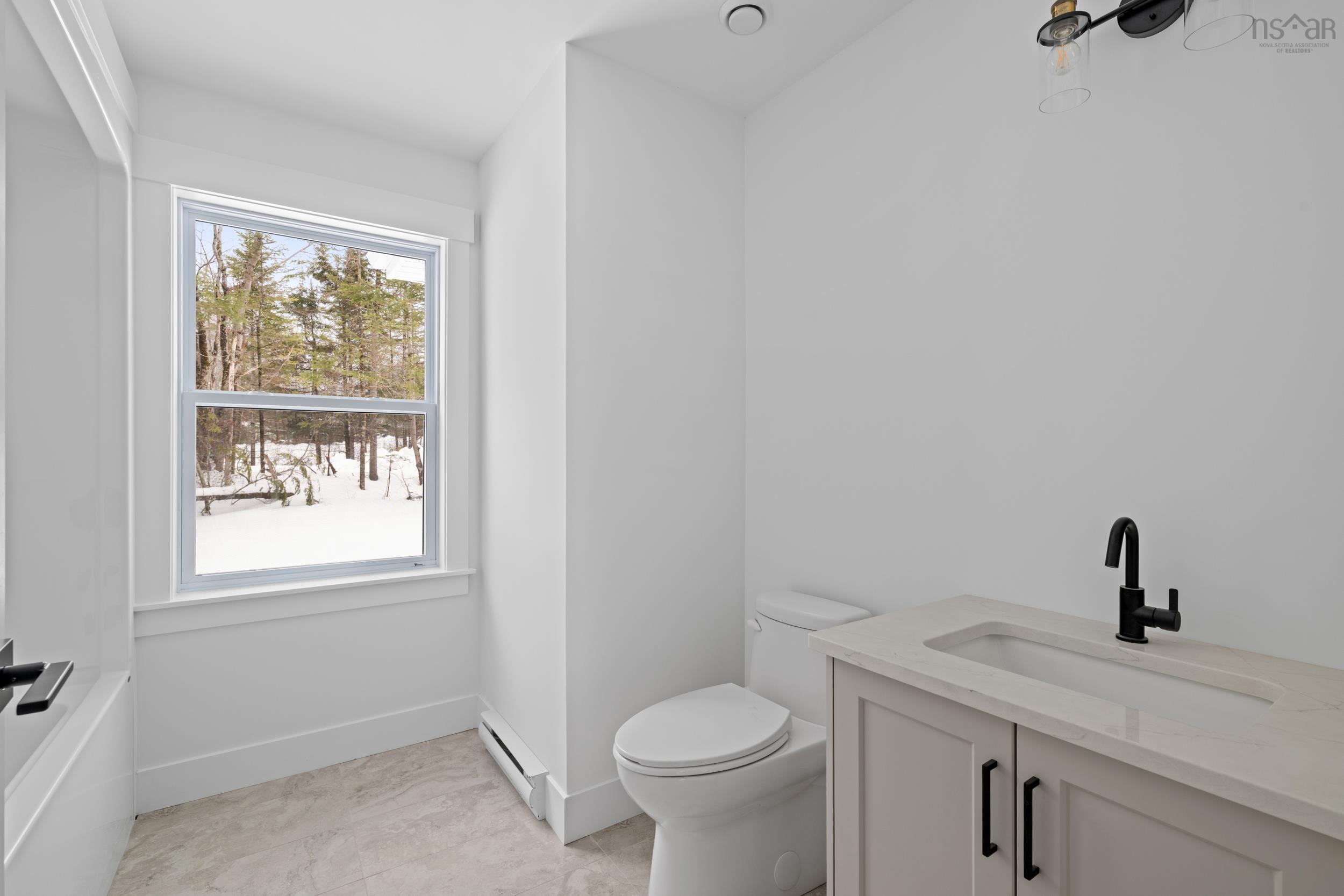 $559,900.00: 838 East Uniacke Road, East Uniacke