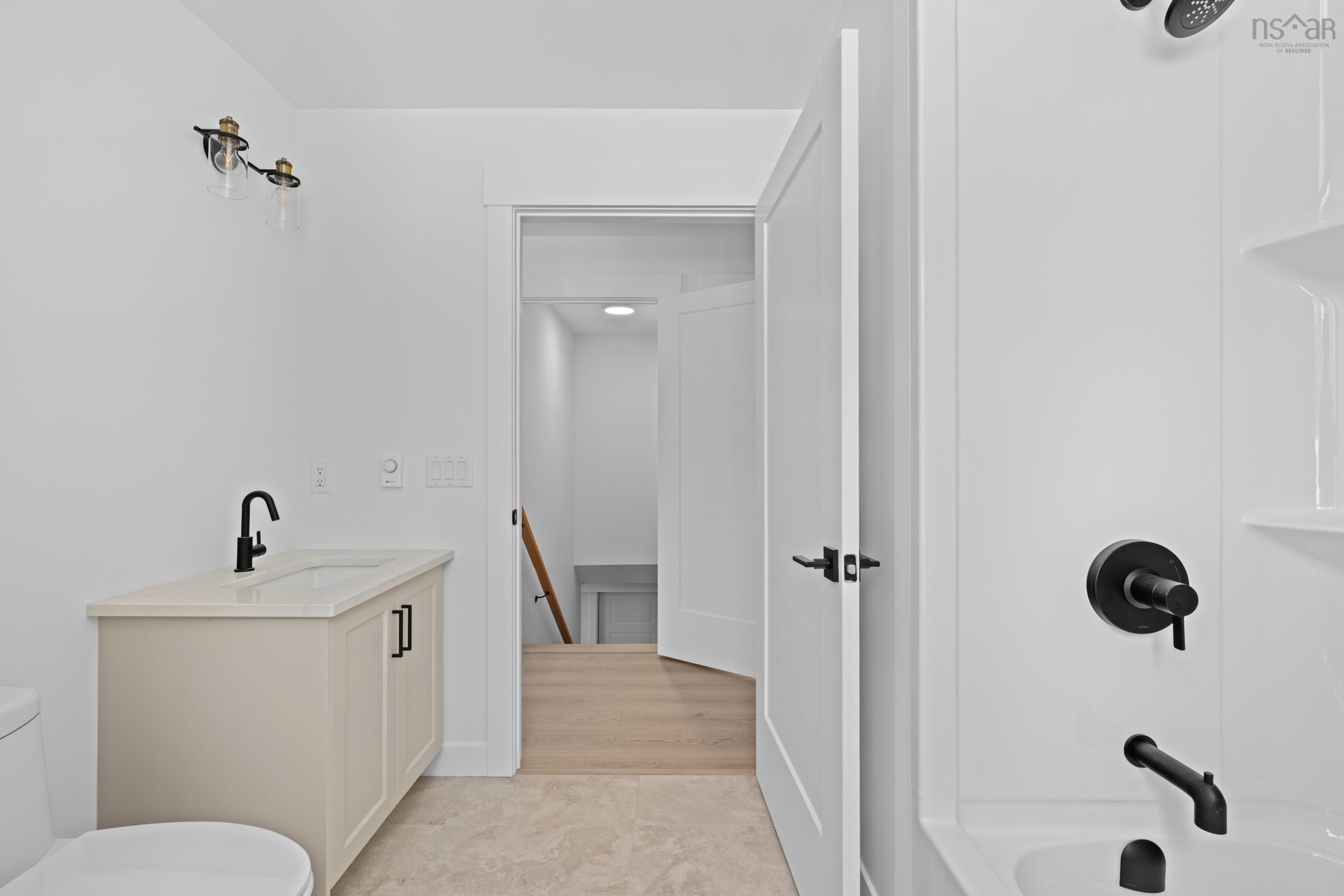 $559,900.00: 838 East Uniacke Road, East Uniacke