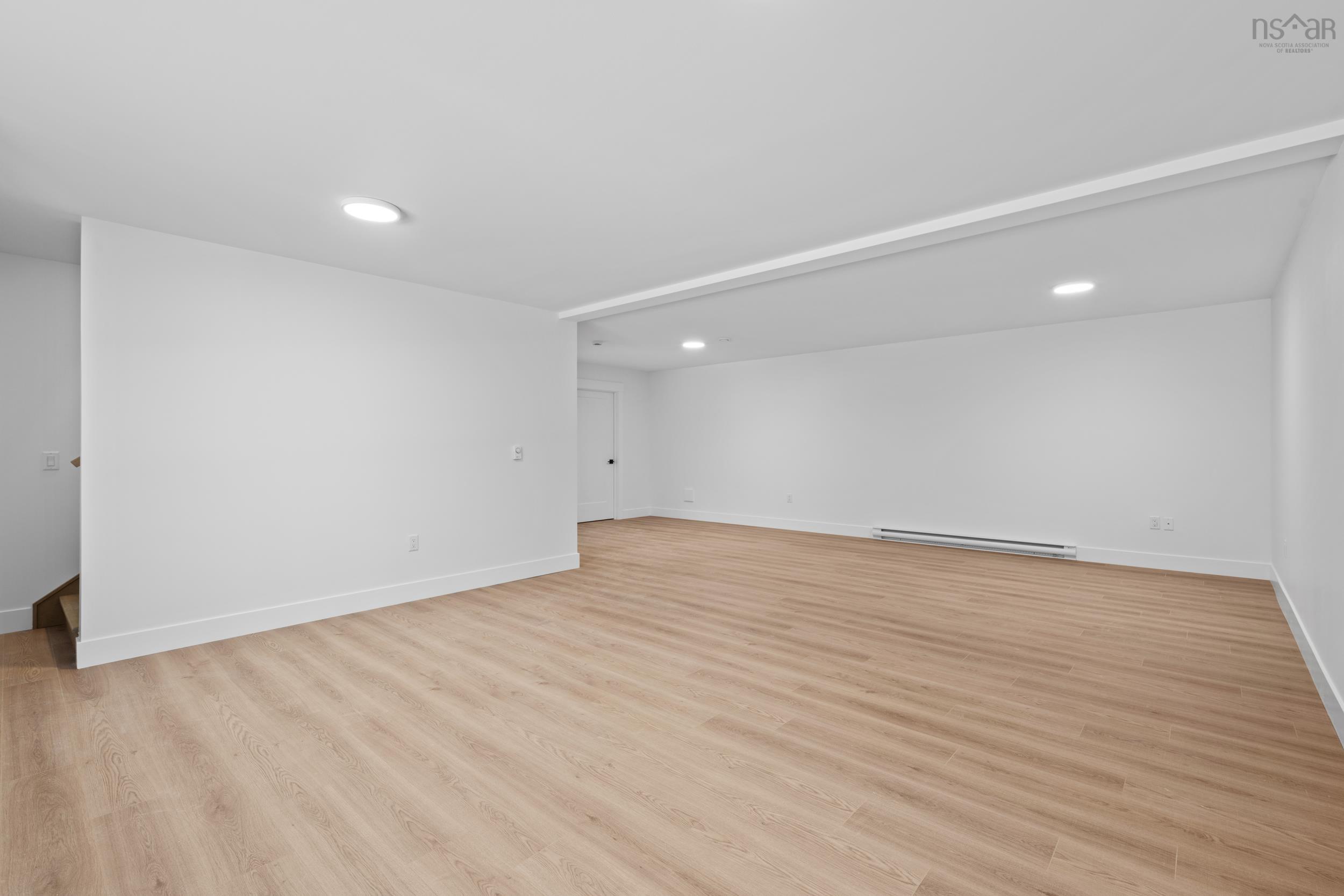 $559,900.00: 838 East Uniacke Road, East Uniacke