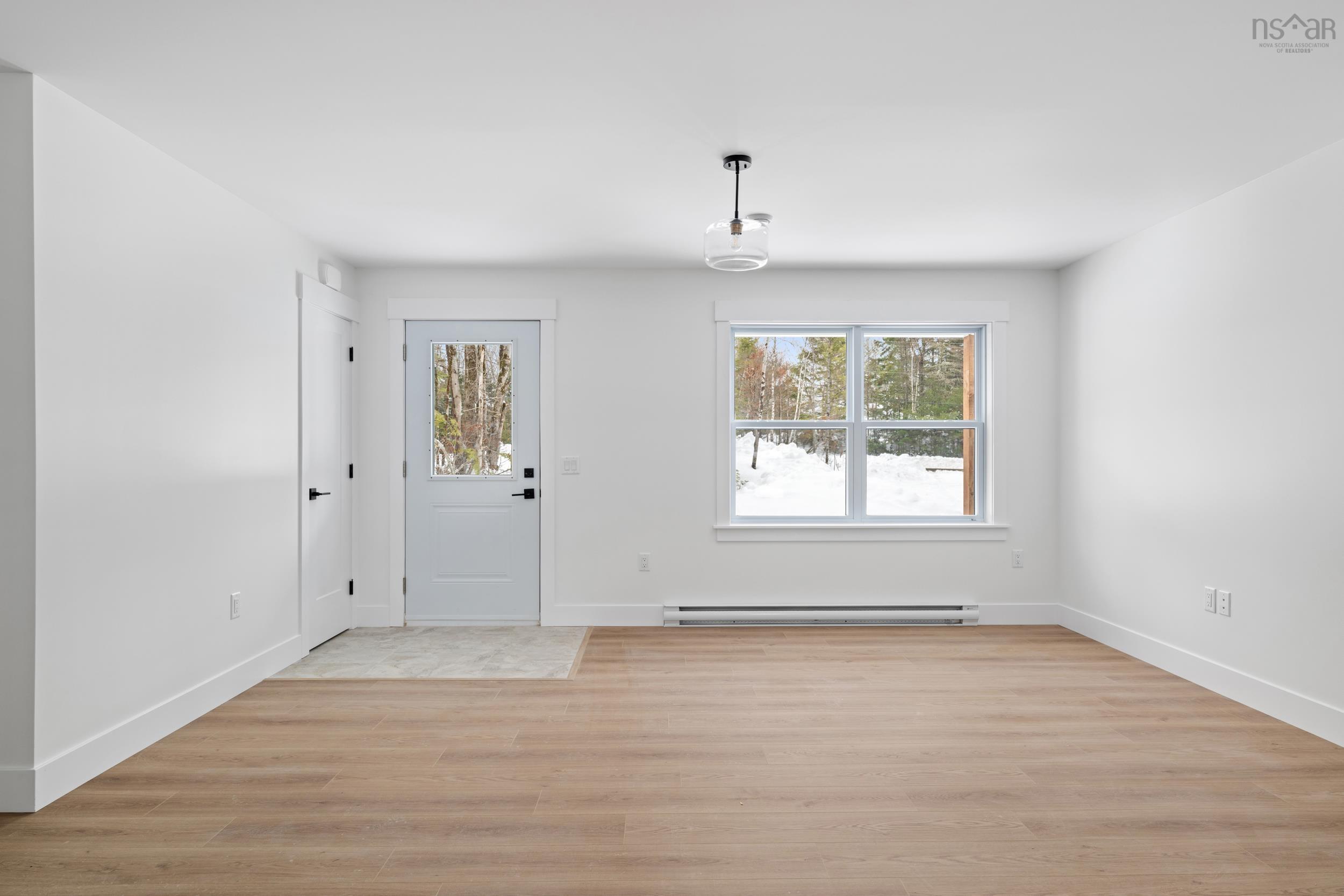 $559,900.00: 838 East Uniacke Road, East Uniacke