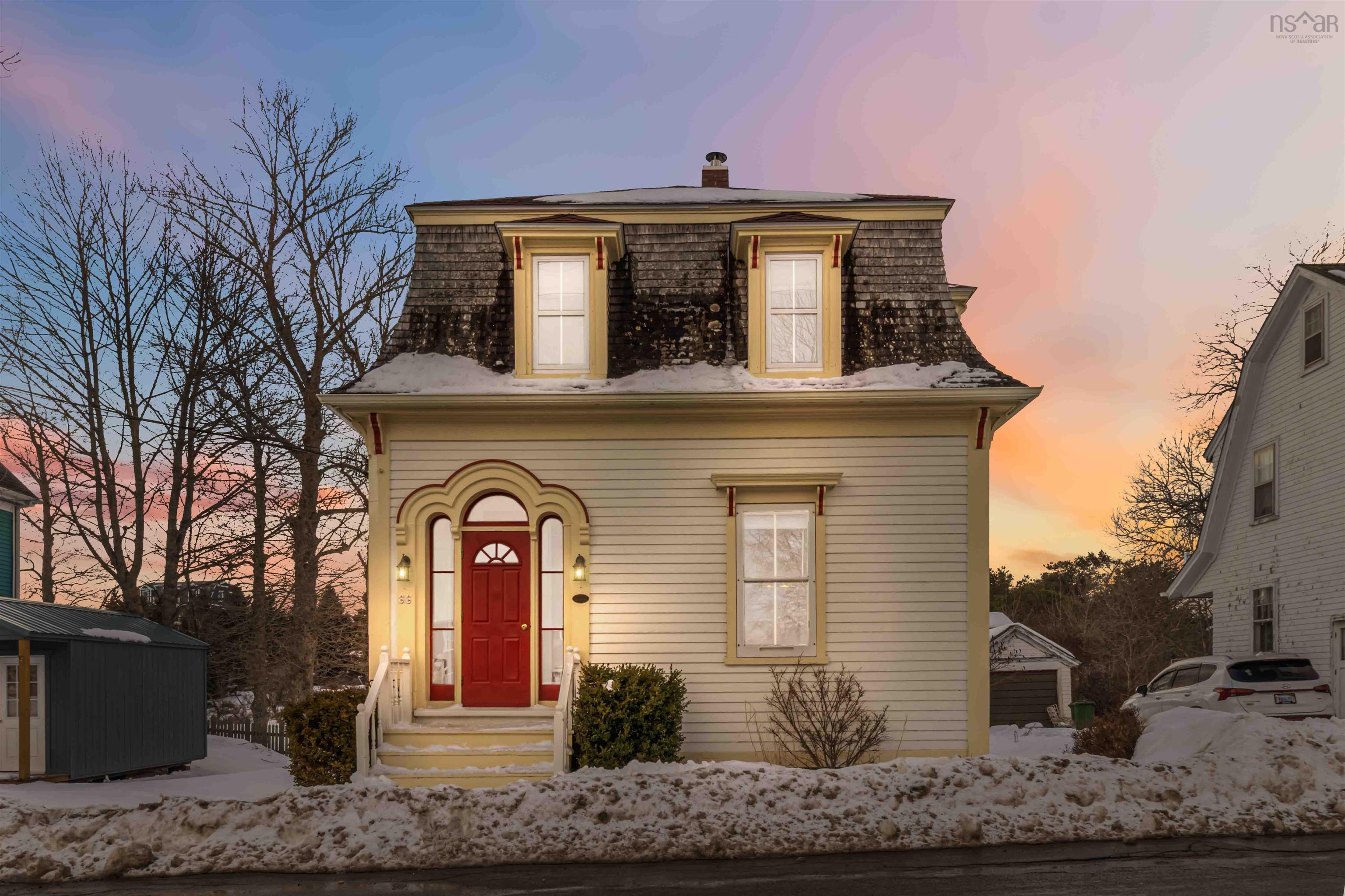 $695,000.00: 66 Tannery Road, Lunenburg