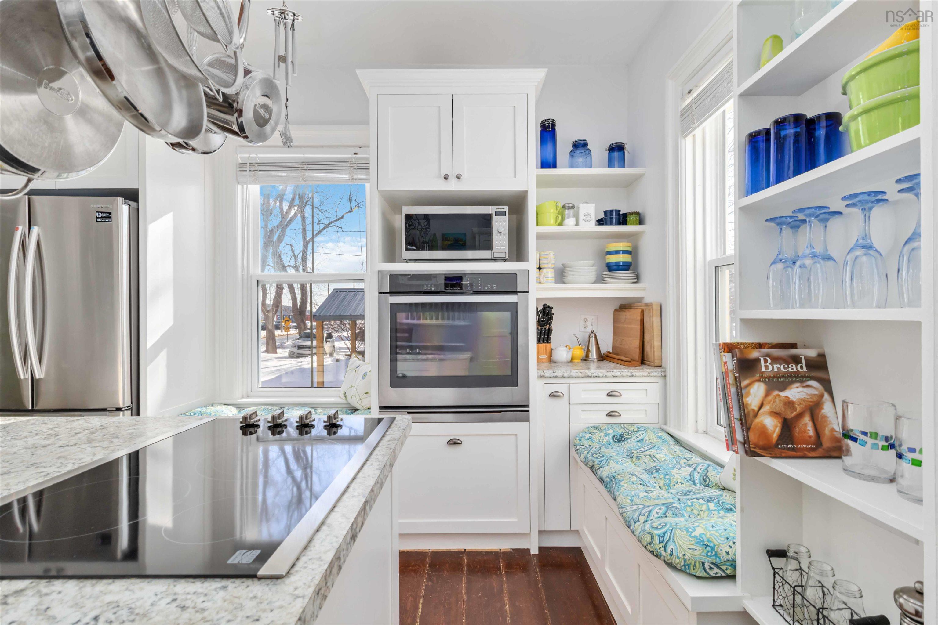 $695,000.00: 66 Tannery Road, Lunenburg