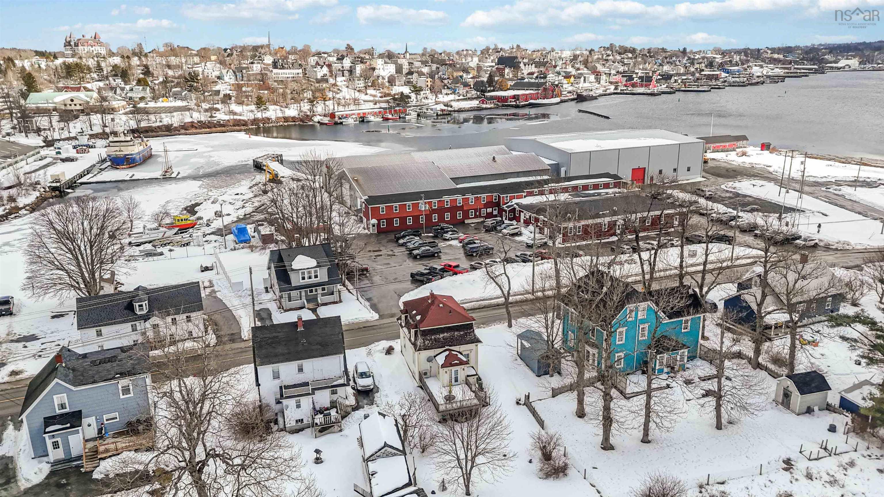 $695,000.00: 66 Tannery Road, Lunenburg