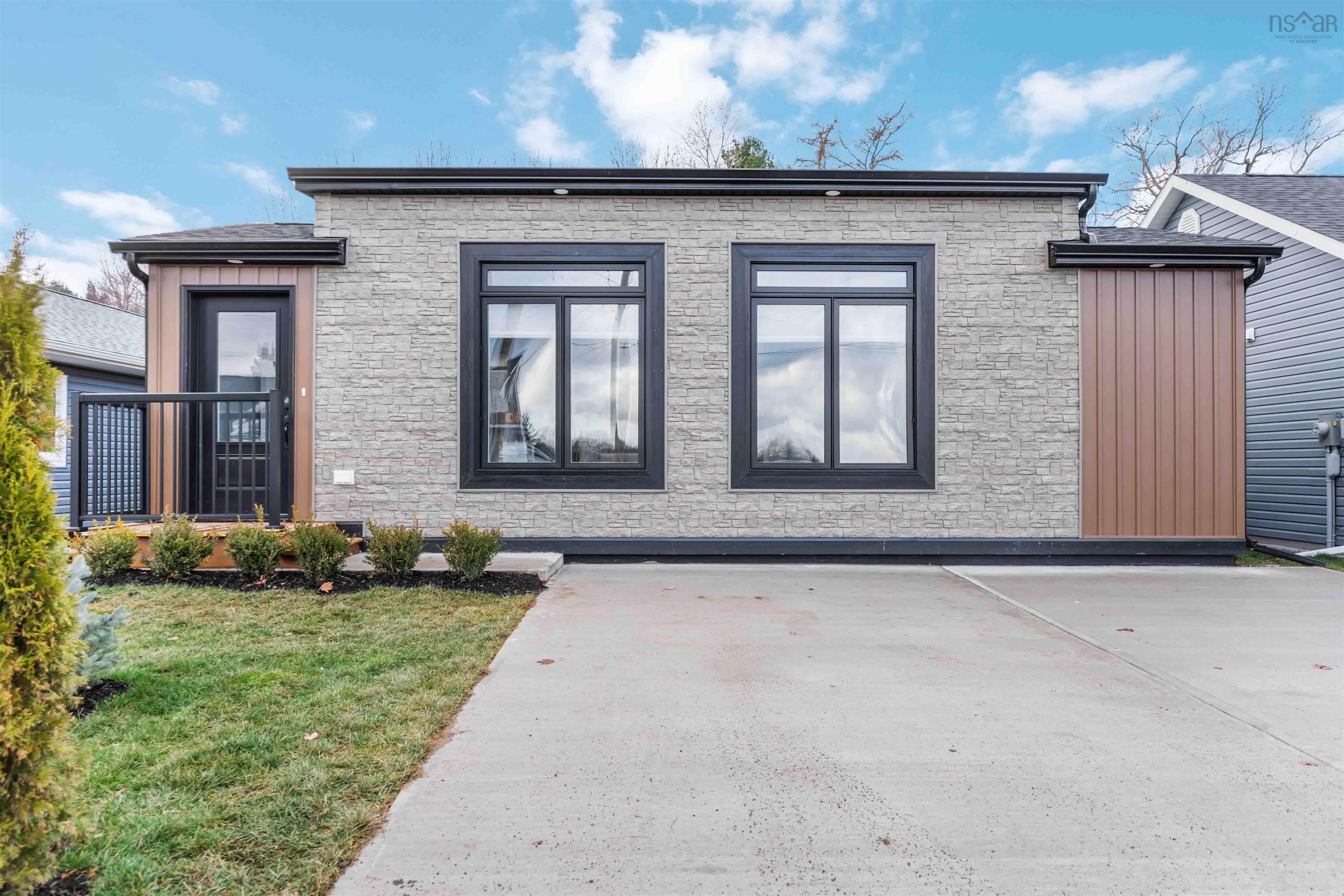 326 Nichols Avenue, North Kentville, NS (MLS® 202603740)