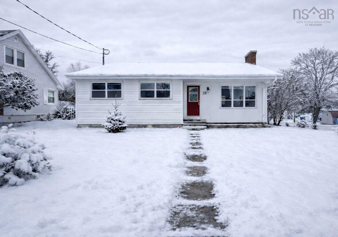 $479,000.00: 98 McLean Street, Truro