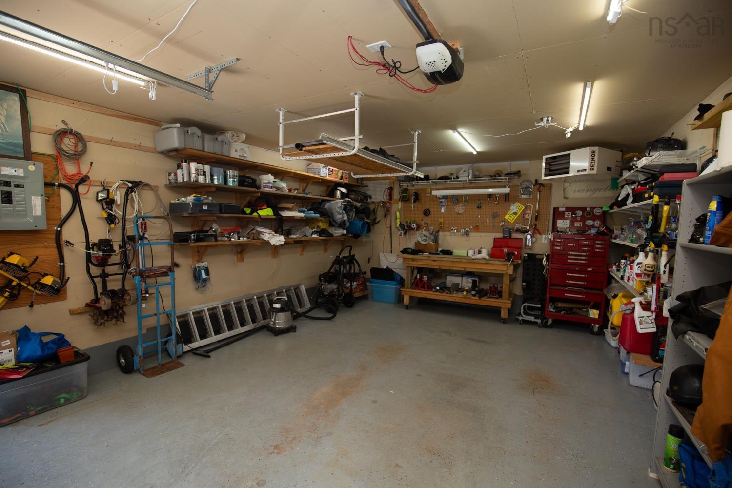 $345,000.00: 33 DRESDEN Way, Debert