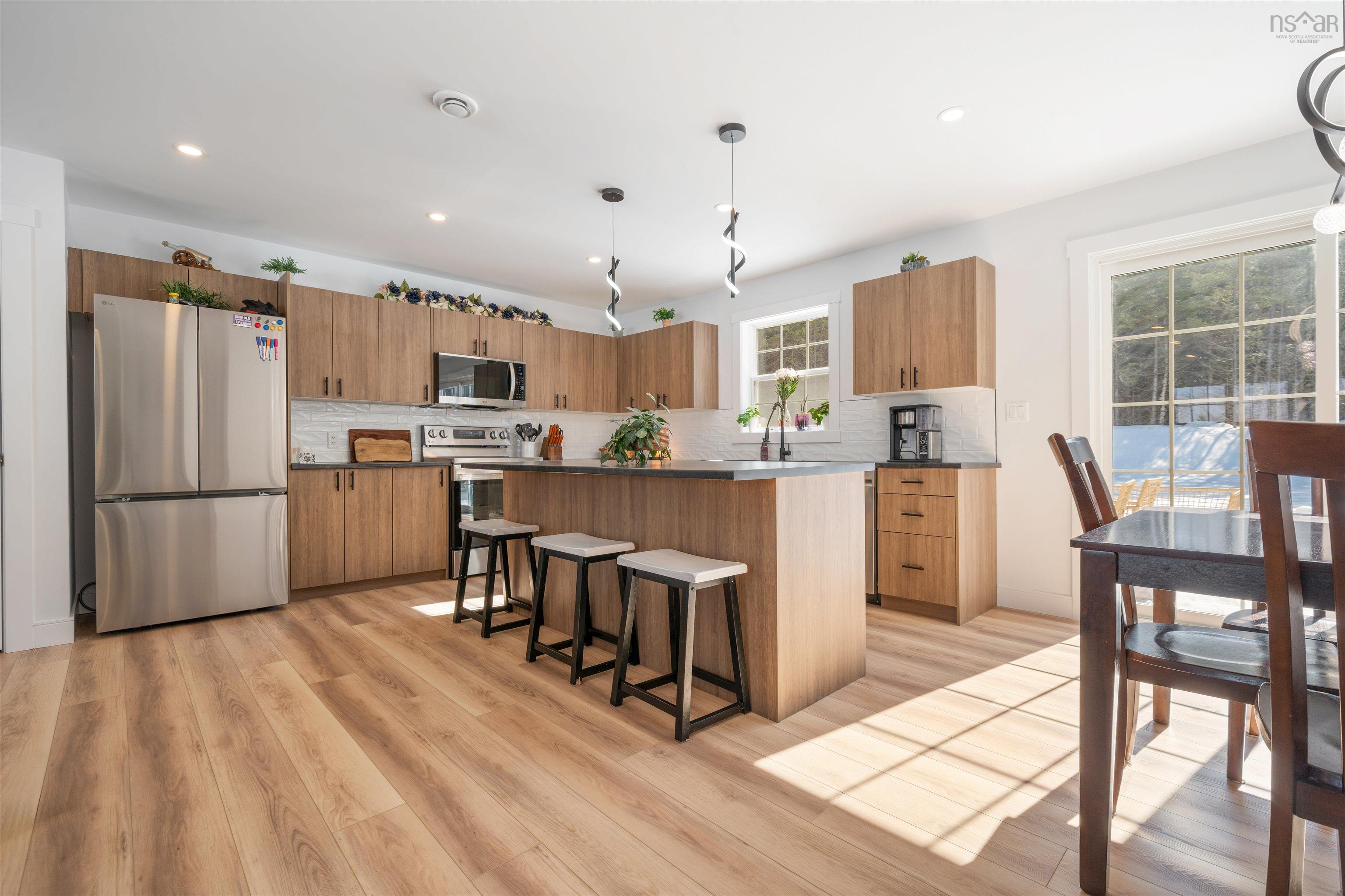 $575,000.00: 420 Lays Lake Road, Meaghers Grant