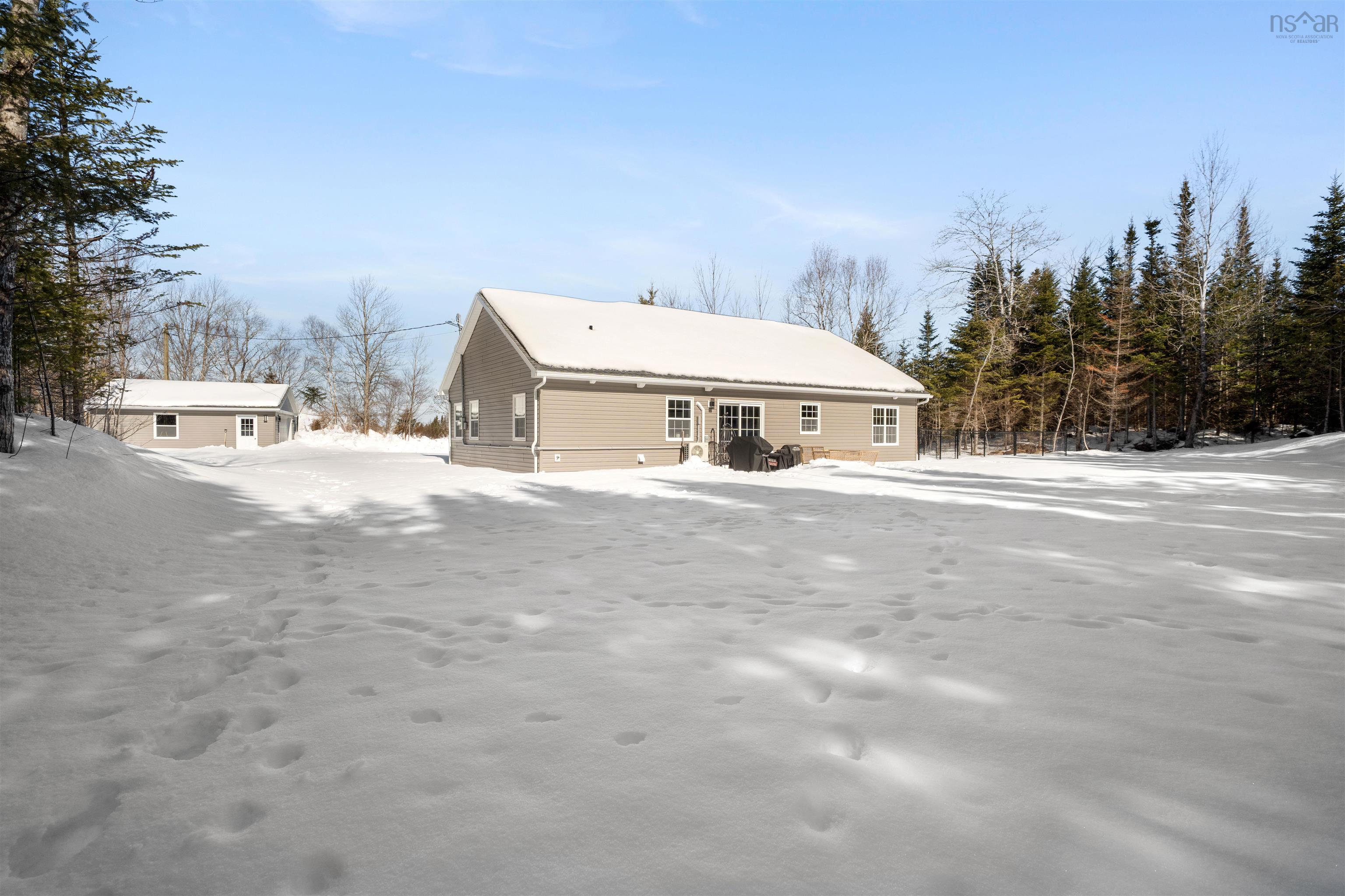 $575,000.00: 420 Lays Lake Road, Meaghers Grant